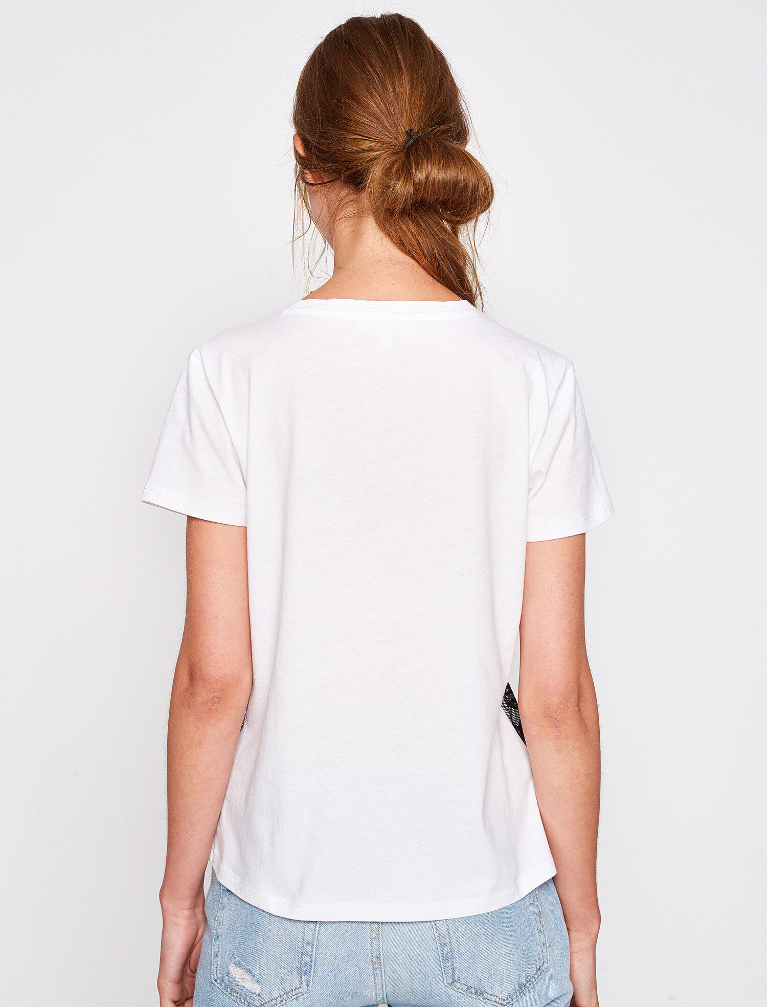   Dantel Detaylı Tişört