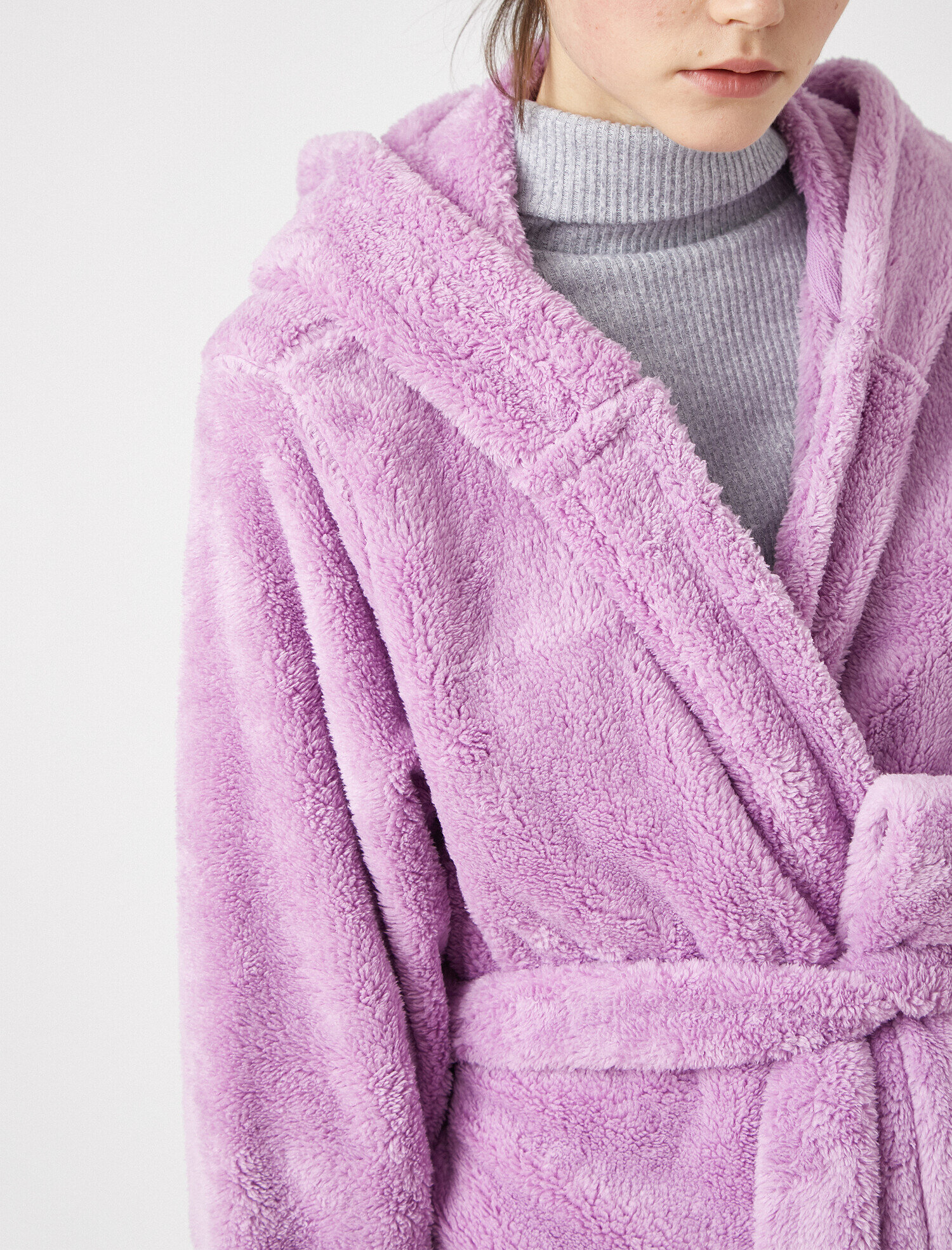   Peluş Kapüşonlu Hayvan Temalı Sabahlık