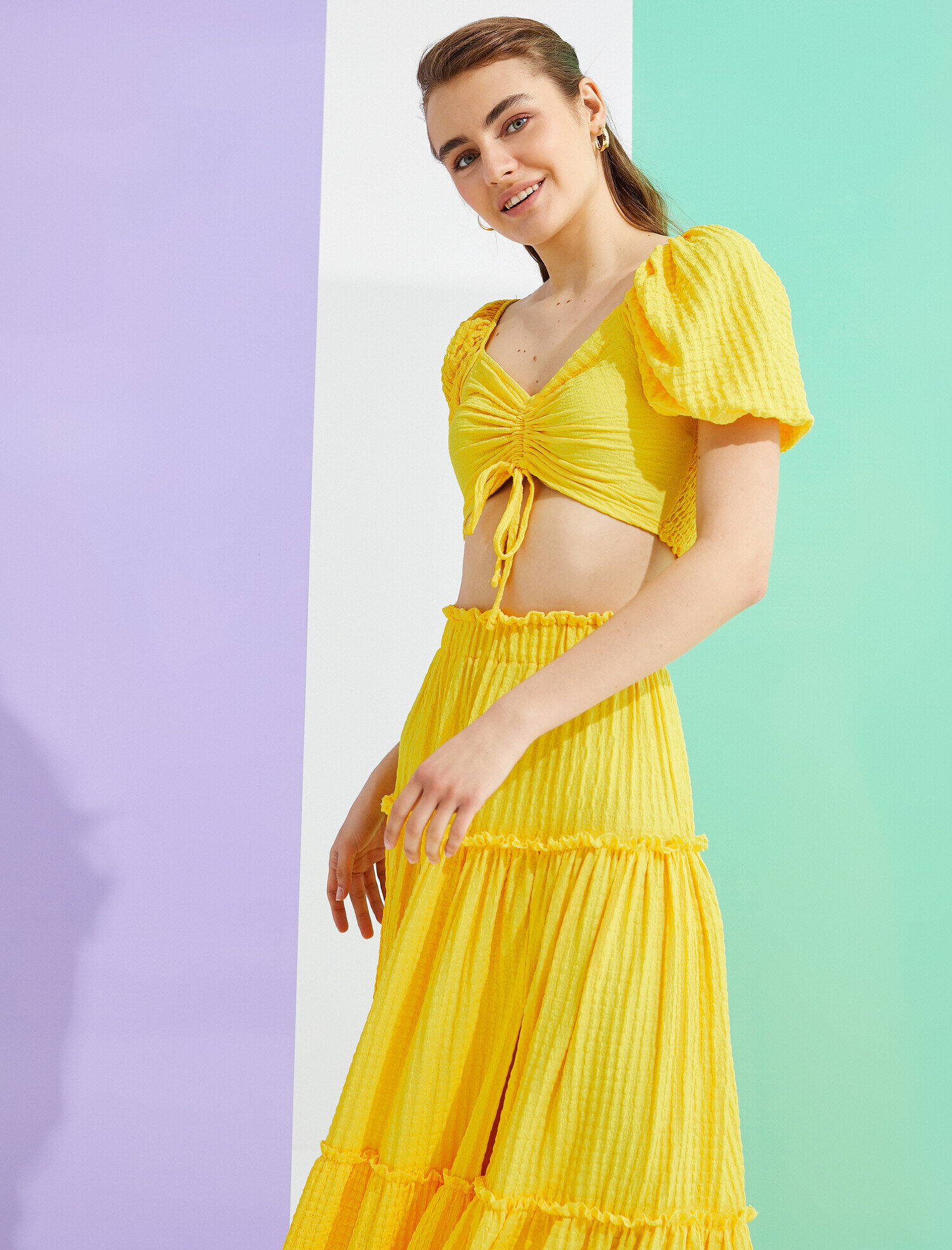   Crop Tişört Büzgülü