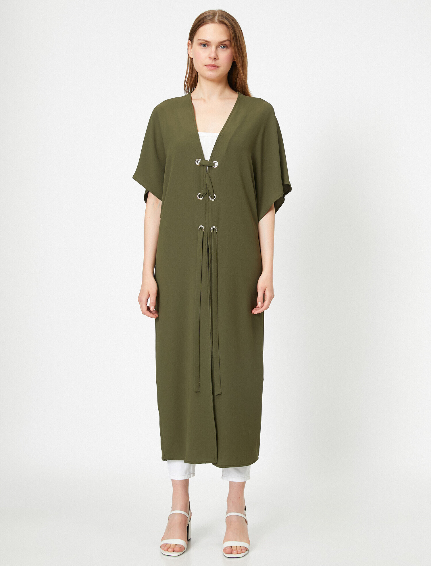   Bağcık Detaylı Kimono