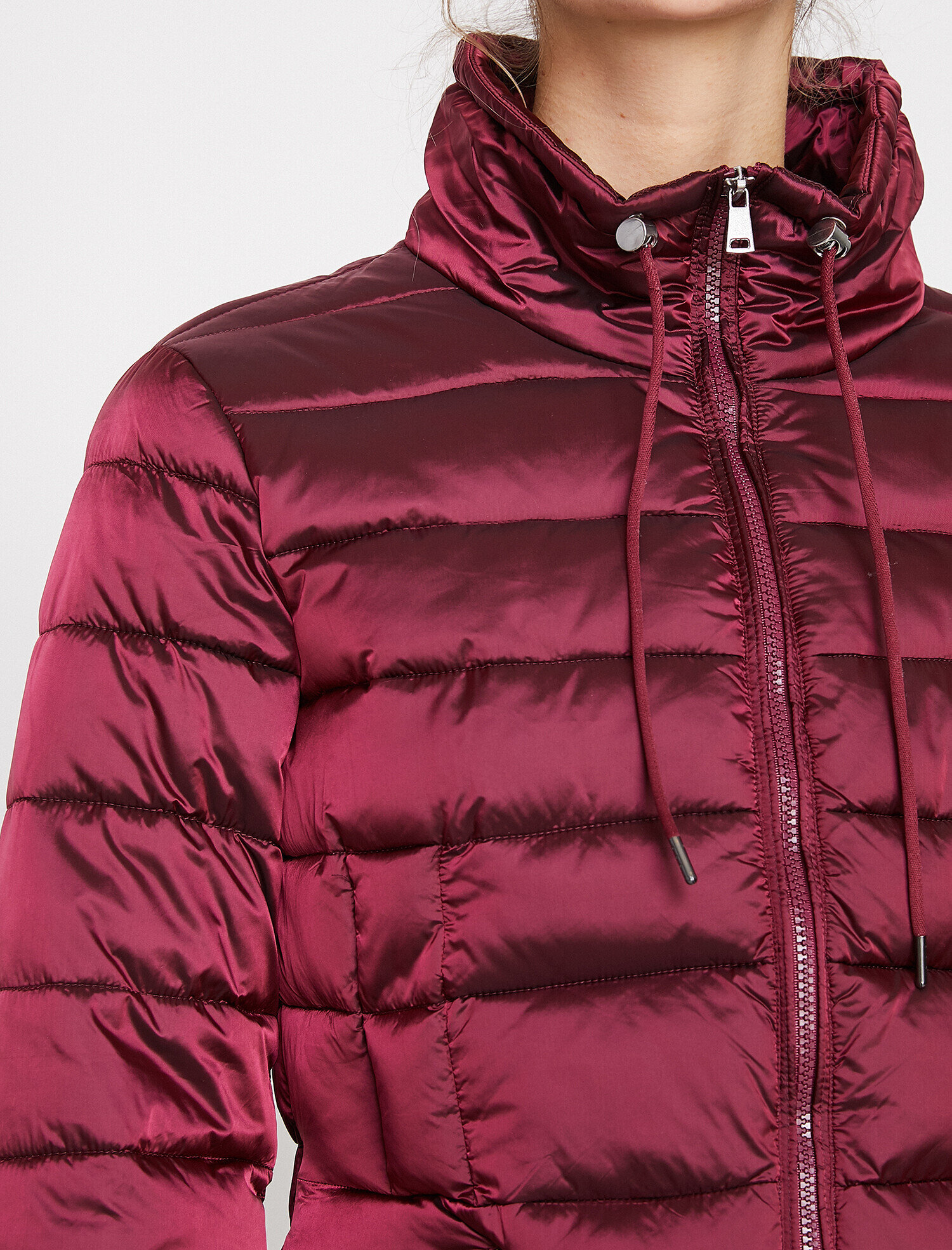   Kapitone Şişme Mont Dik Yaka Cepli