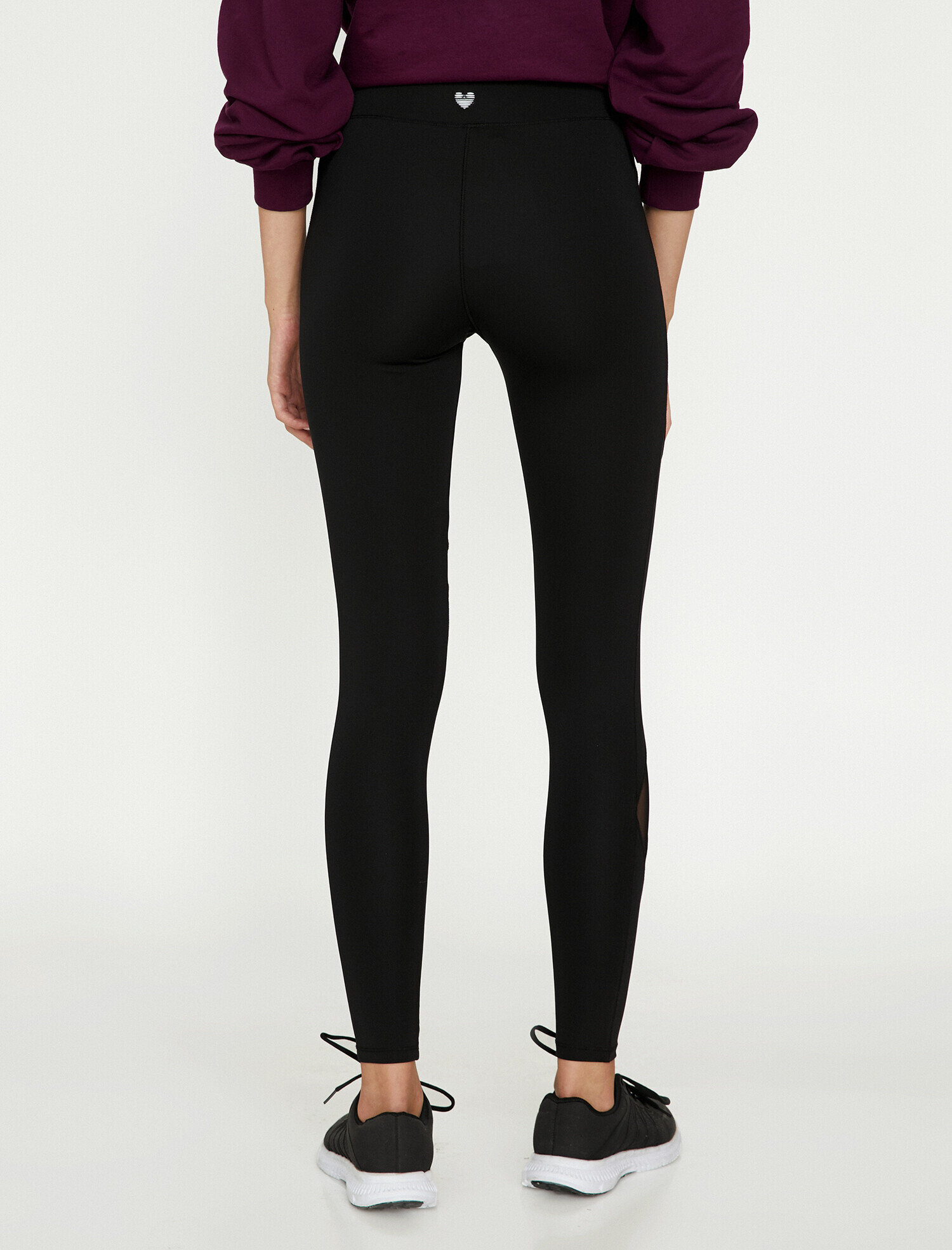   Ebru Şallı Loves Koton Sport Tayt