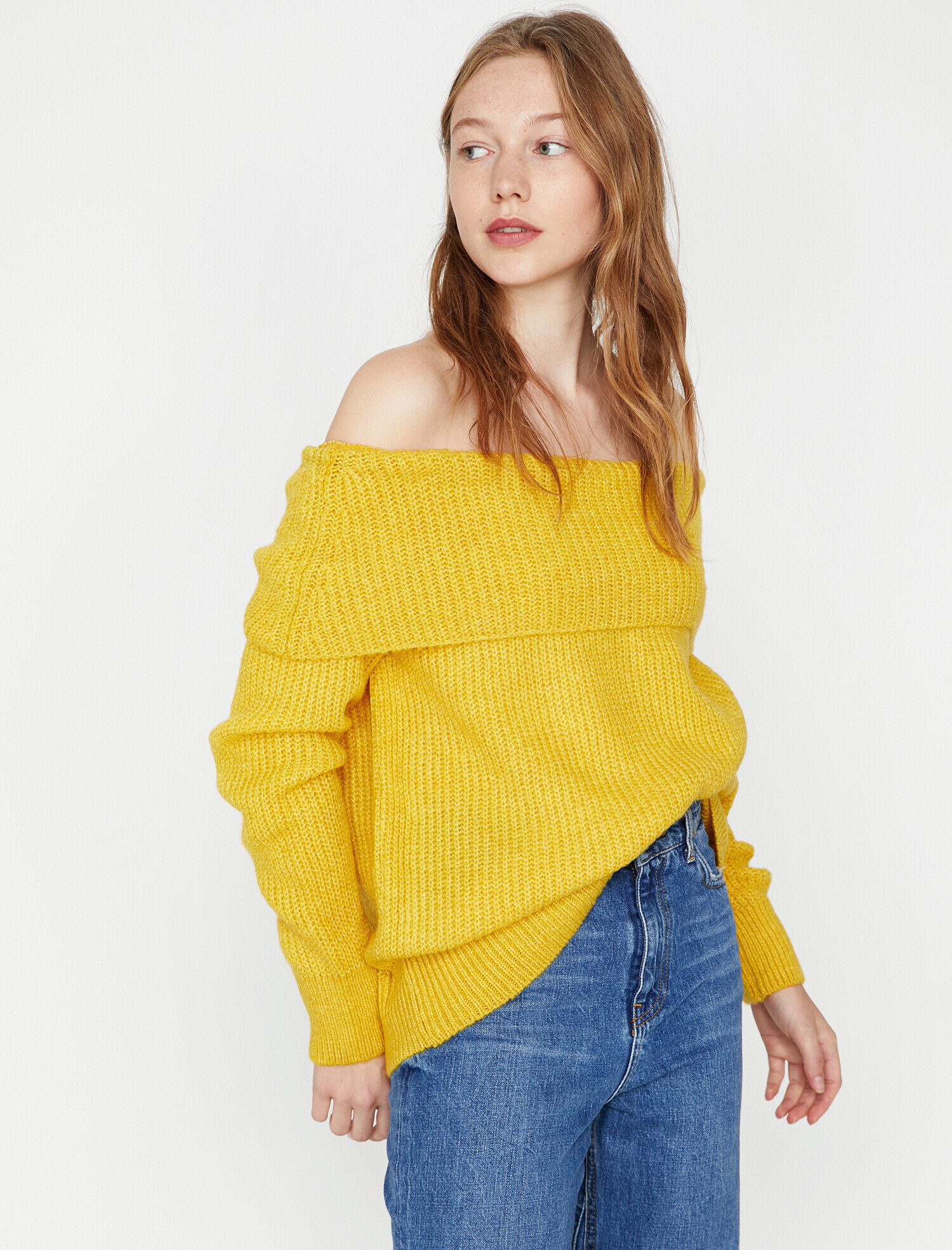   Omzu Açik Triko Kazak