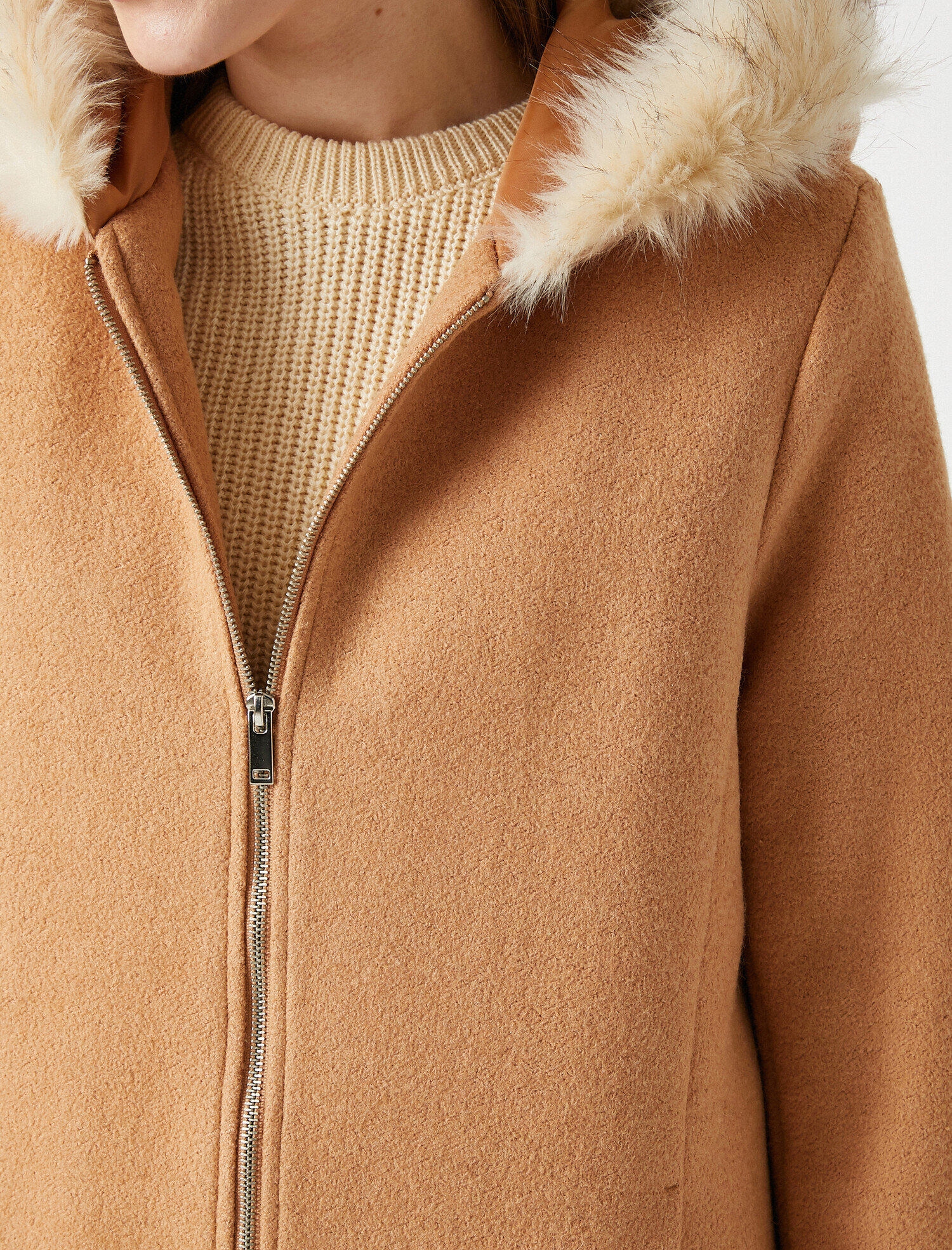   Suni Kürklü Kapüşonlu Kaban