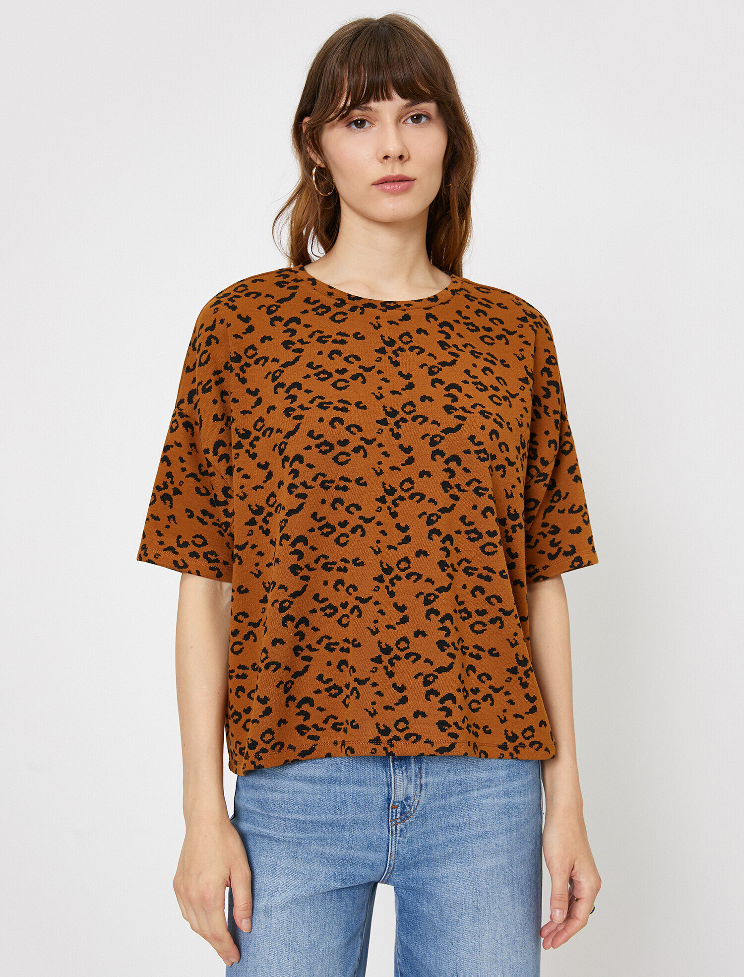   Leopar Desenli Tişört