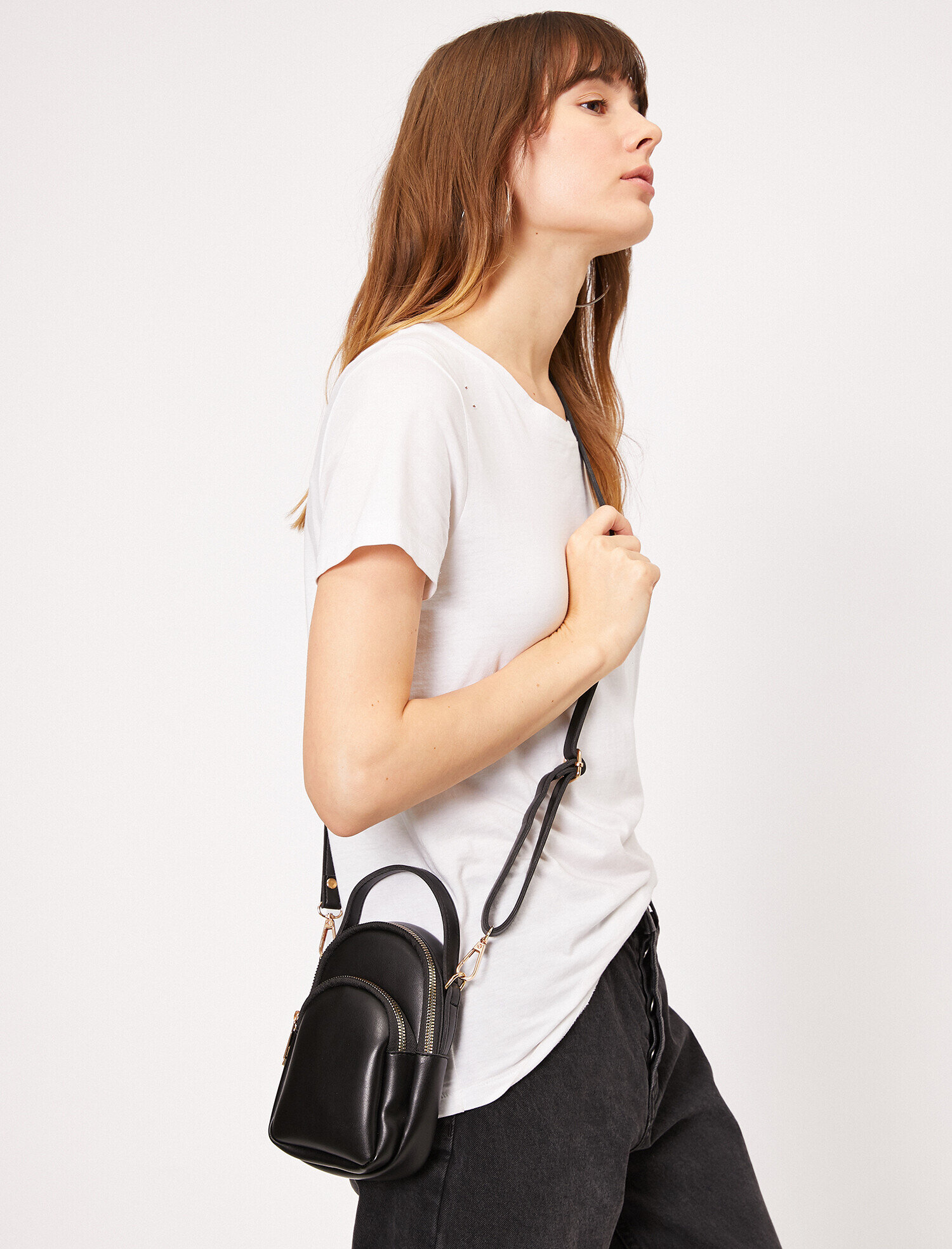  Kadın Deri Görünümlü El Çantası