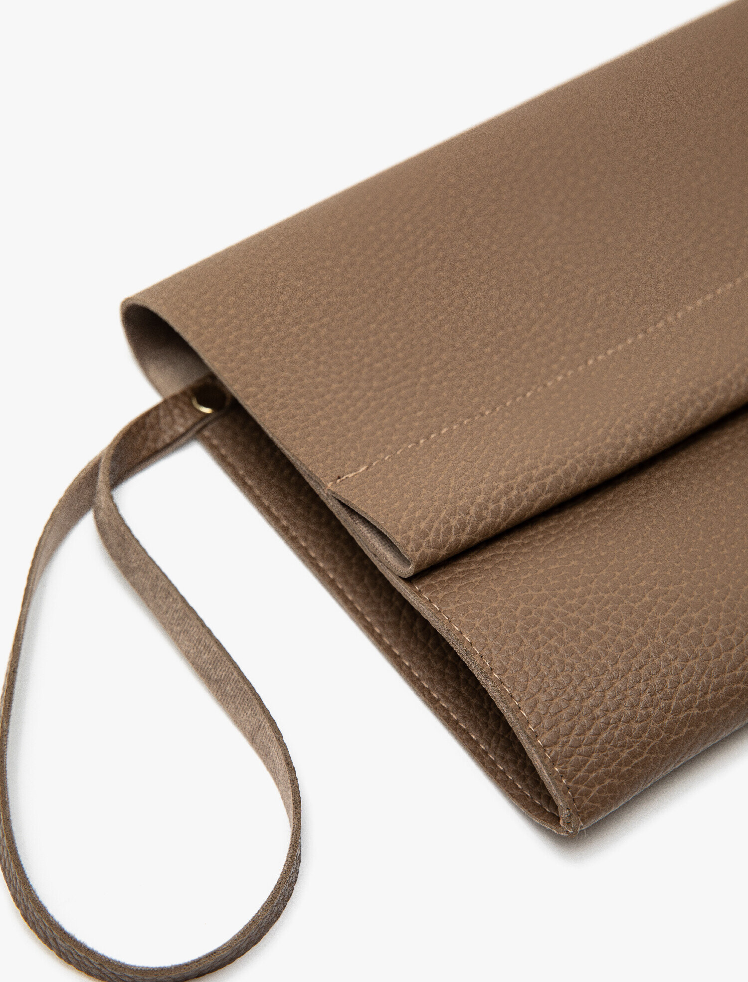  Kadın Deri Görünümlü El Çantası