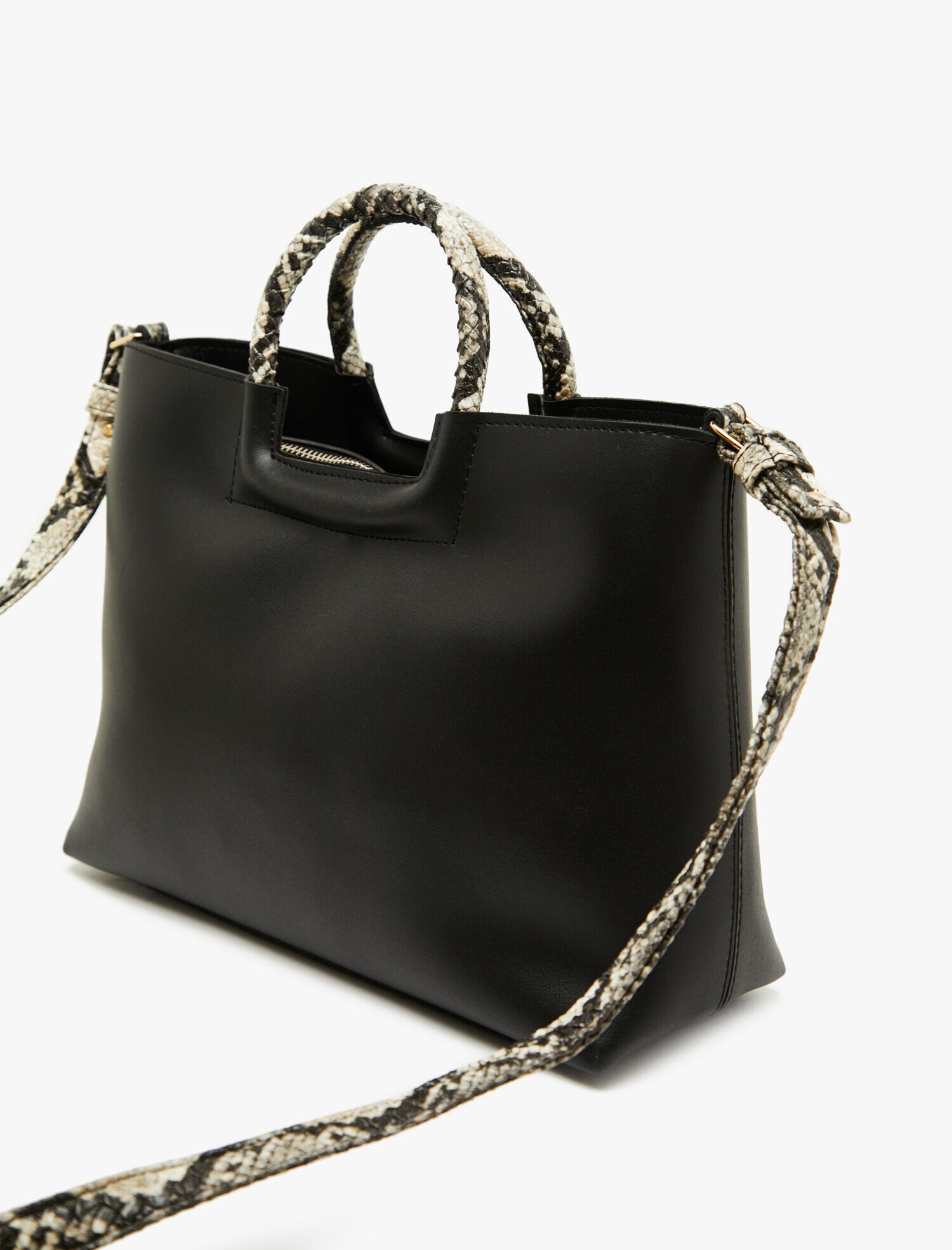  Kadın Deri Görünümlü Omuz Çantası