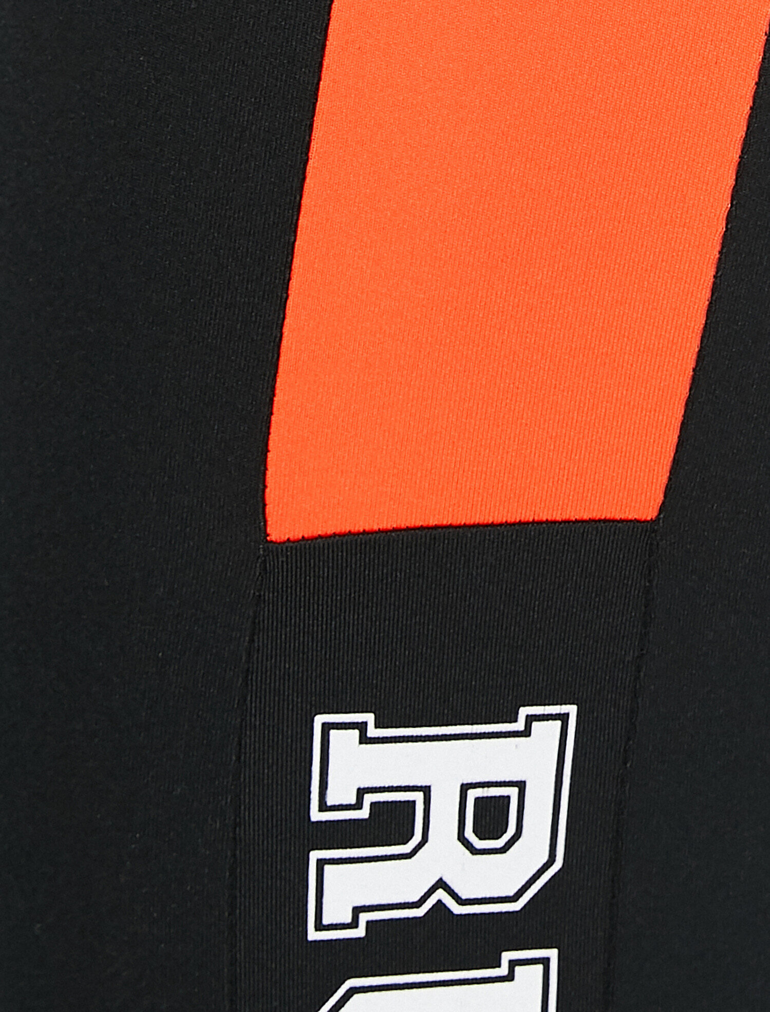   Yazılı Baskılı Tayt