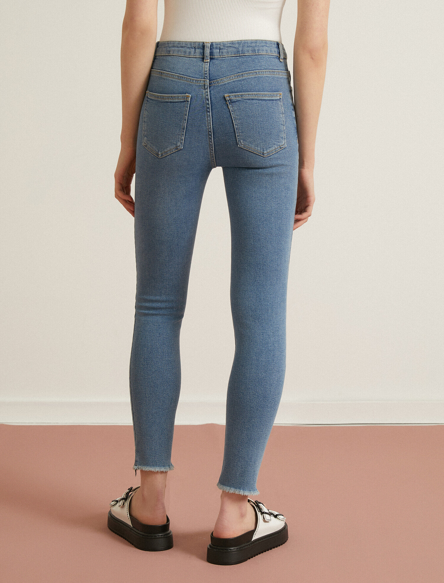   Carmen Jean - Yüksek Bel Dar Kesim Dar Paça Pantolon