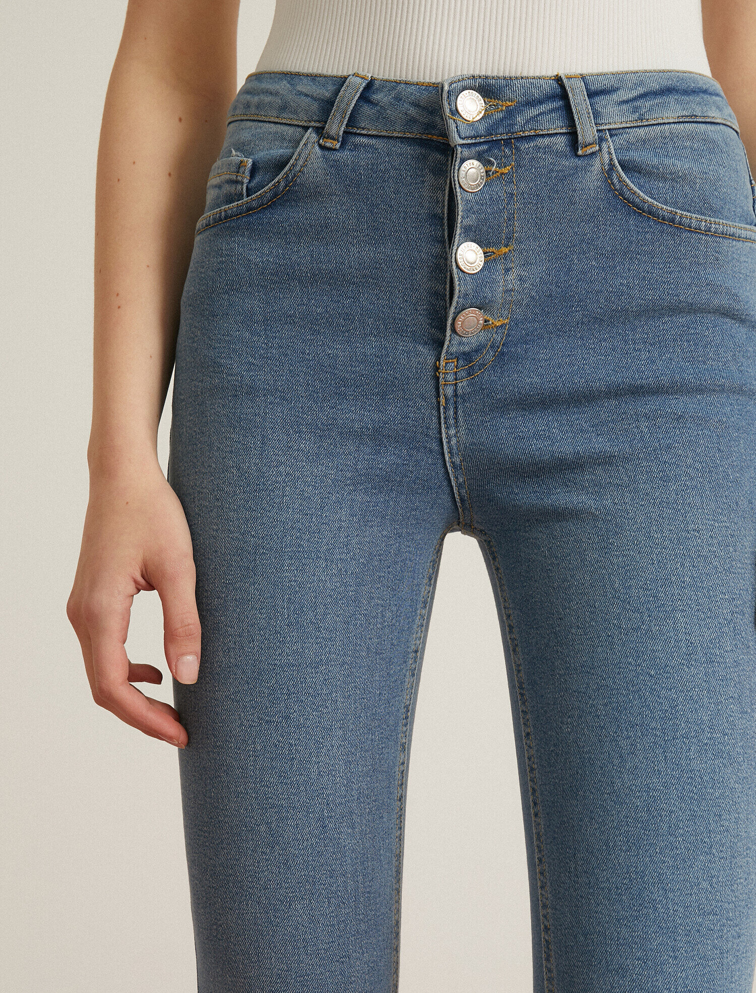   Carmen Jean - Yüksek Bel Dar Kesim Dar Paça Pantolon