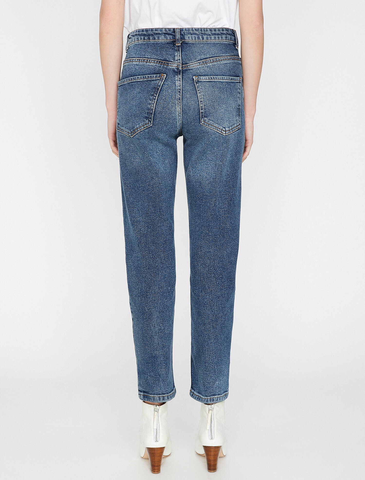   Eve Slim Jean - Yüksek Bel Normal Kesim Hafif Düz Paça Straight Jean Pantolon