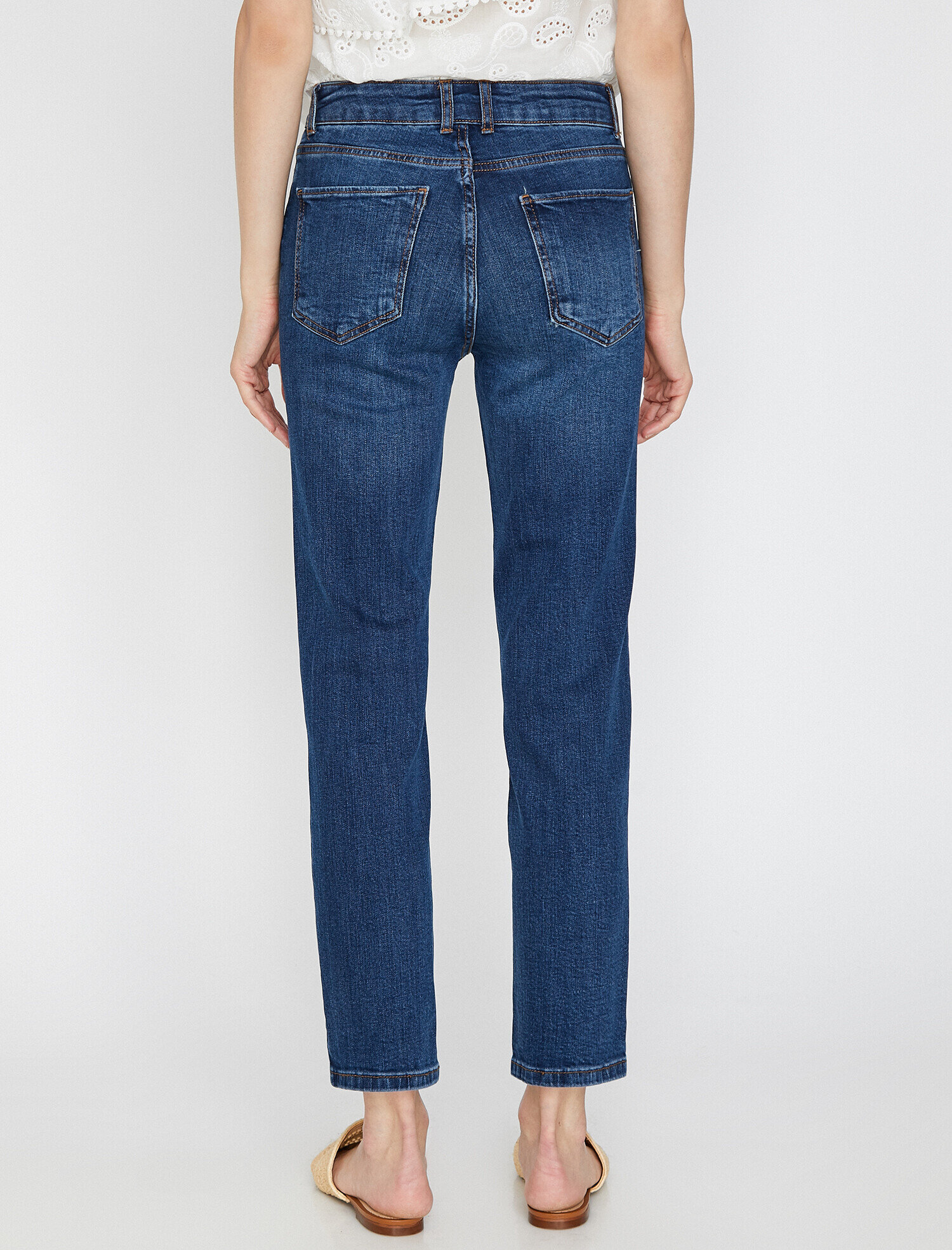   Eve Slim Jean - Yüksek Bel Normal Kesim Hafif Düz Paça Straight Jean Pantolon
