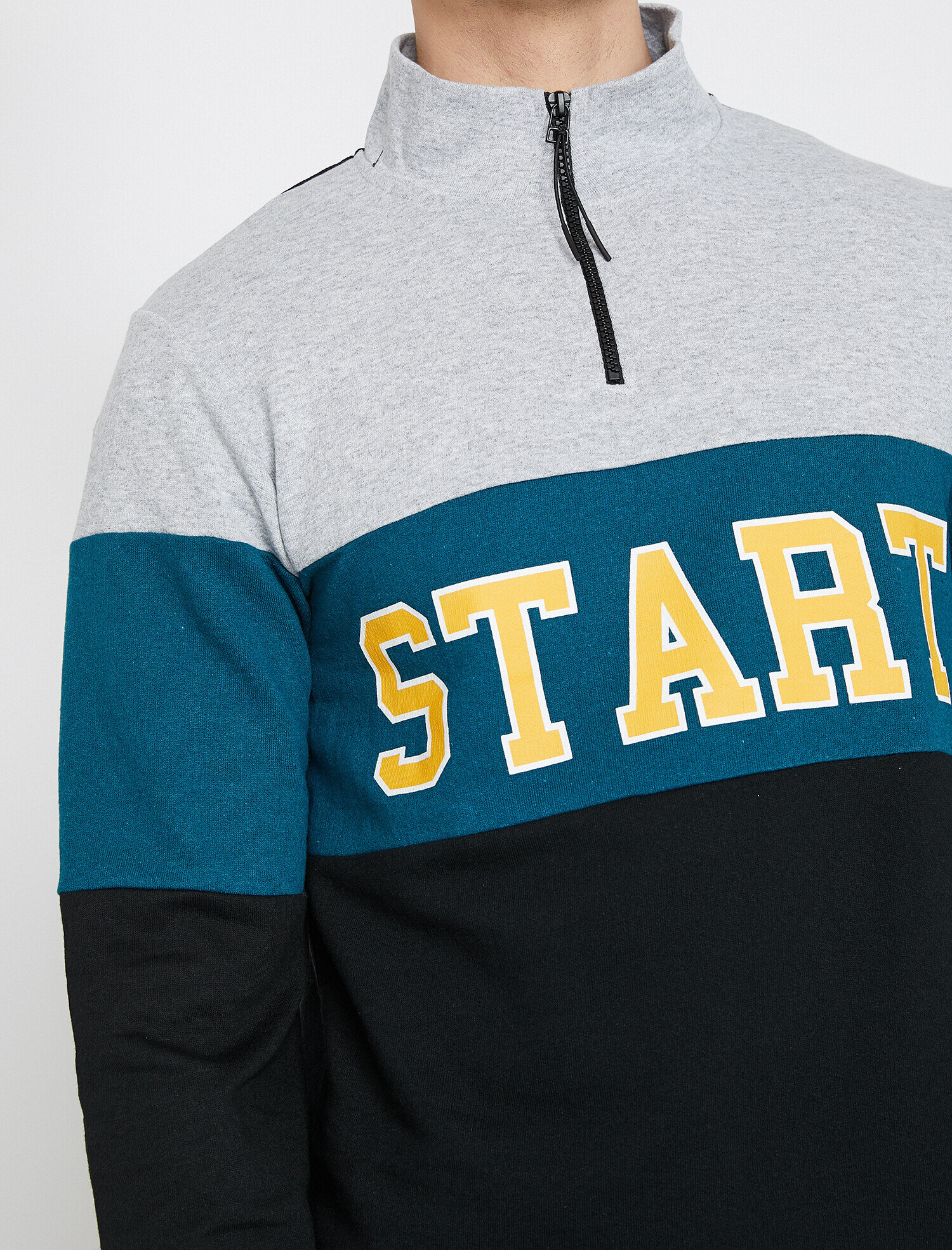   Yazılı Baskılı Sweatshirt