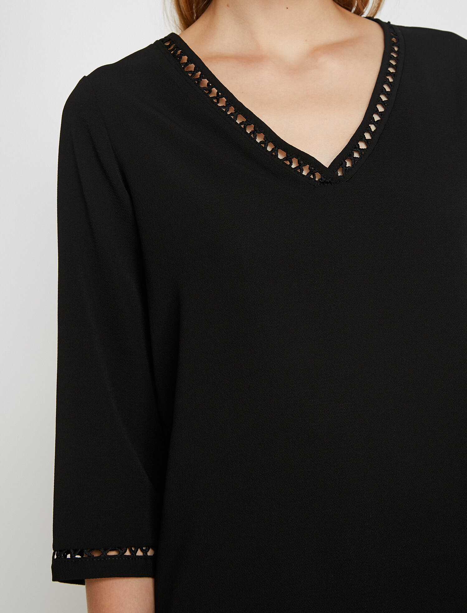 Dantel Detaylı Bluz