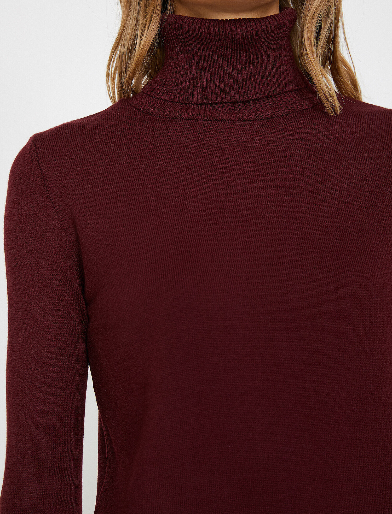   Boğazlı Triko Kazak