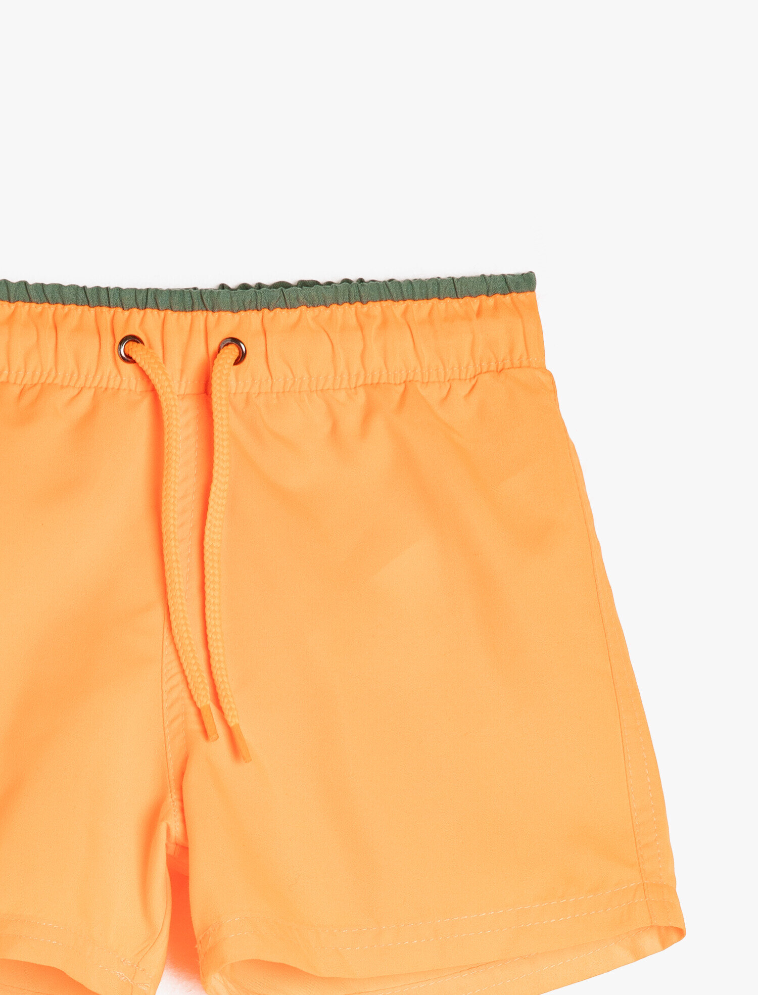  Erkek Çocuk Deniz Şortu Beli Bağlamalı