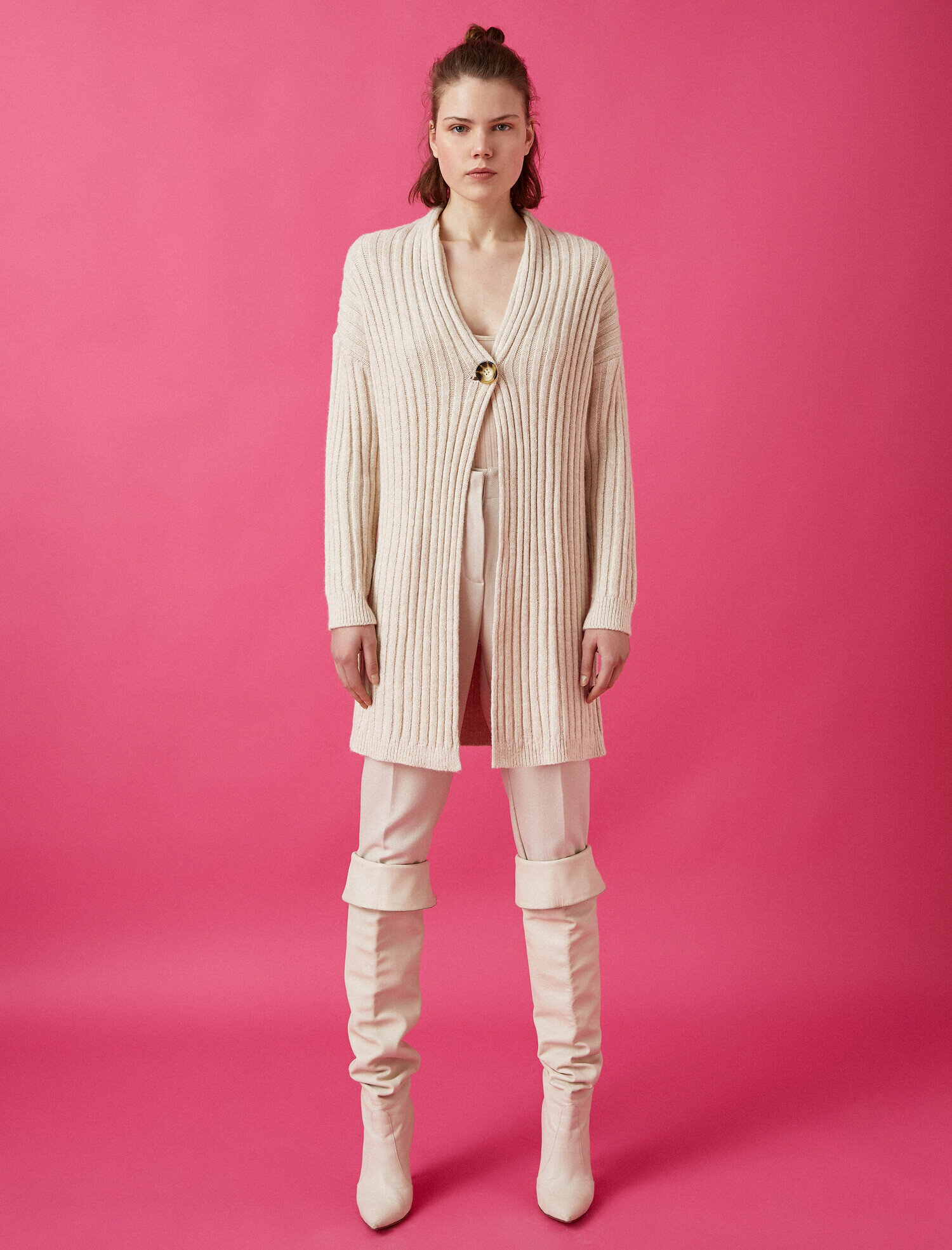   Düğme Detaylı Triko Hırka