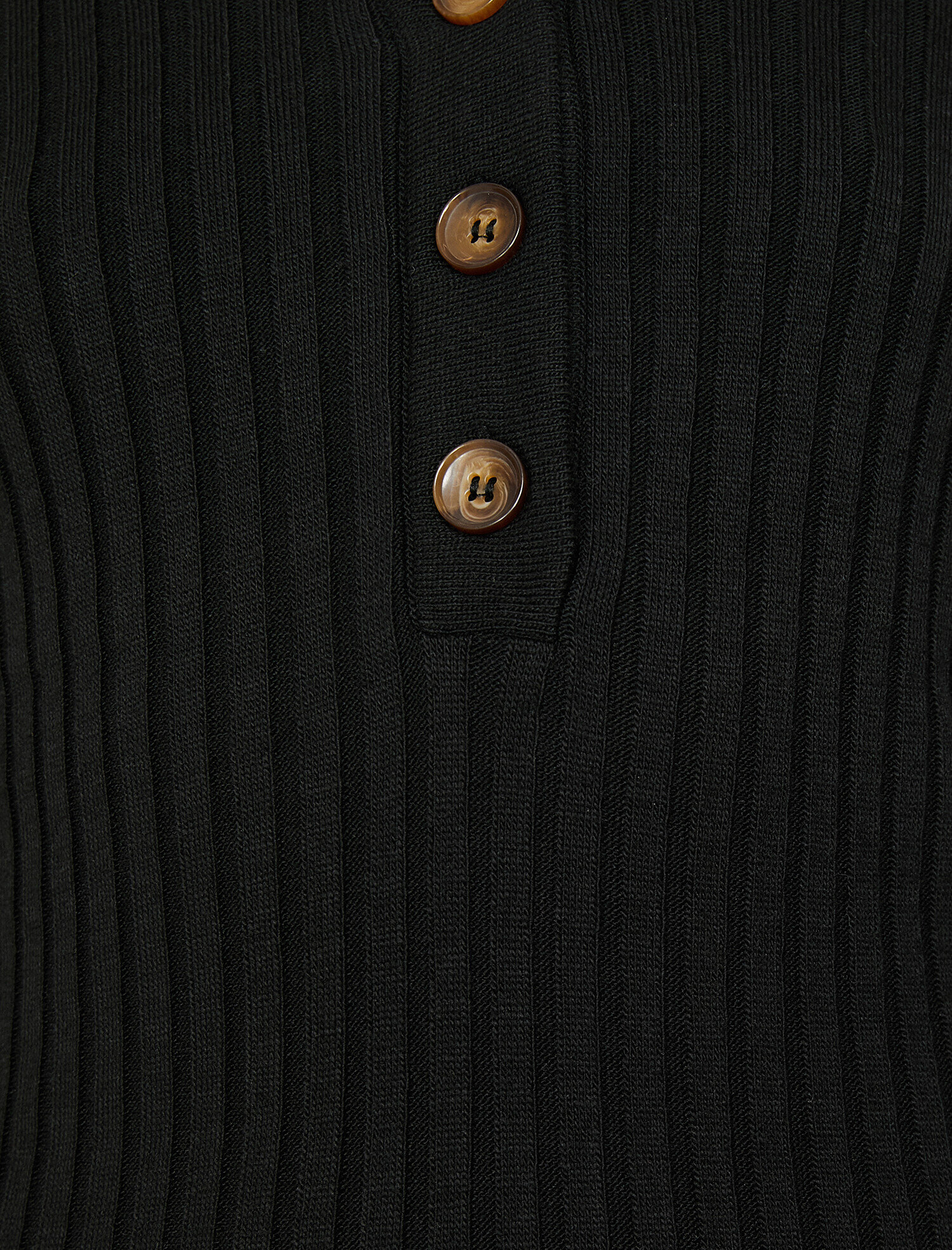   Midi Boy Triko Elbise Düğme Detaylı Dar Kesim