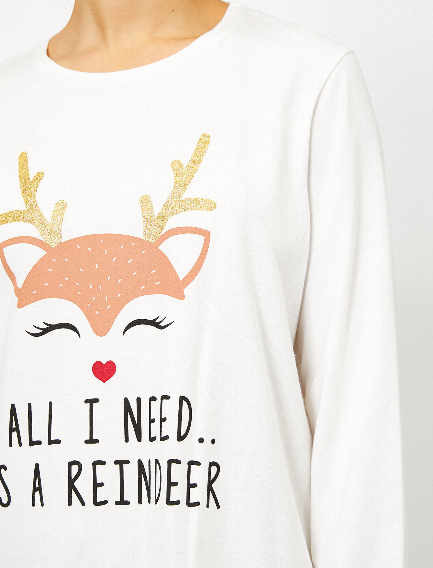   Yılbaşı Temalı Pijama Seti Baskılı