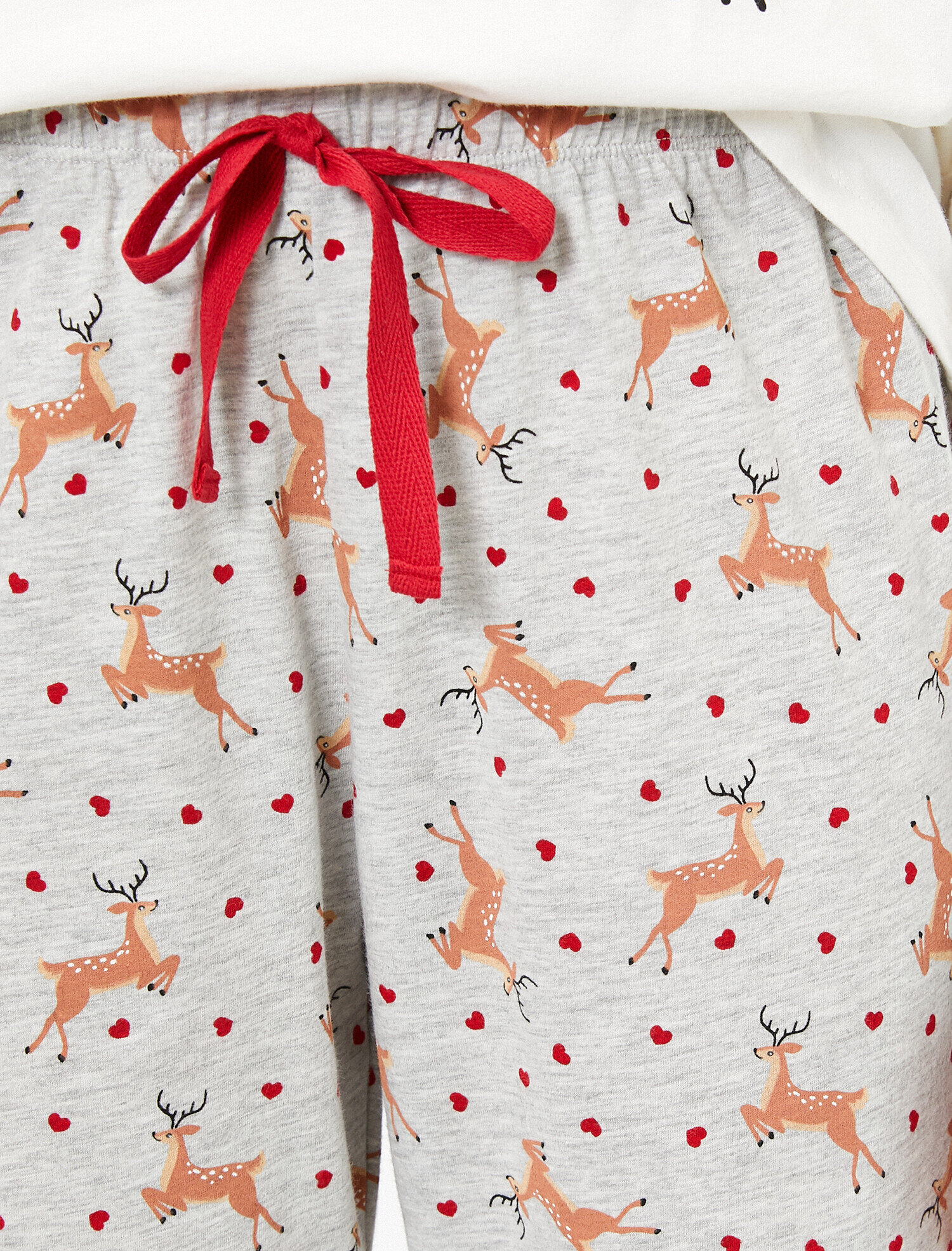   Yılbaşı Temalı Pijama Seti Baskılı