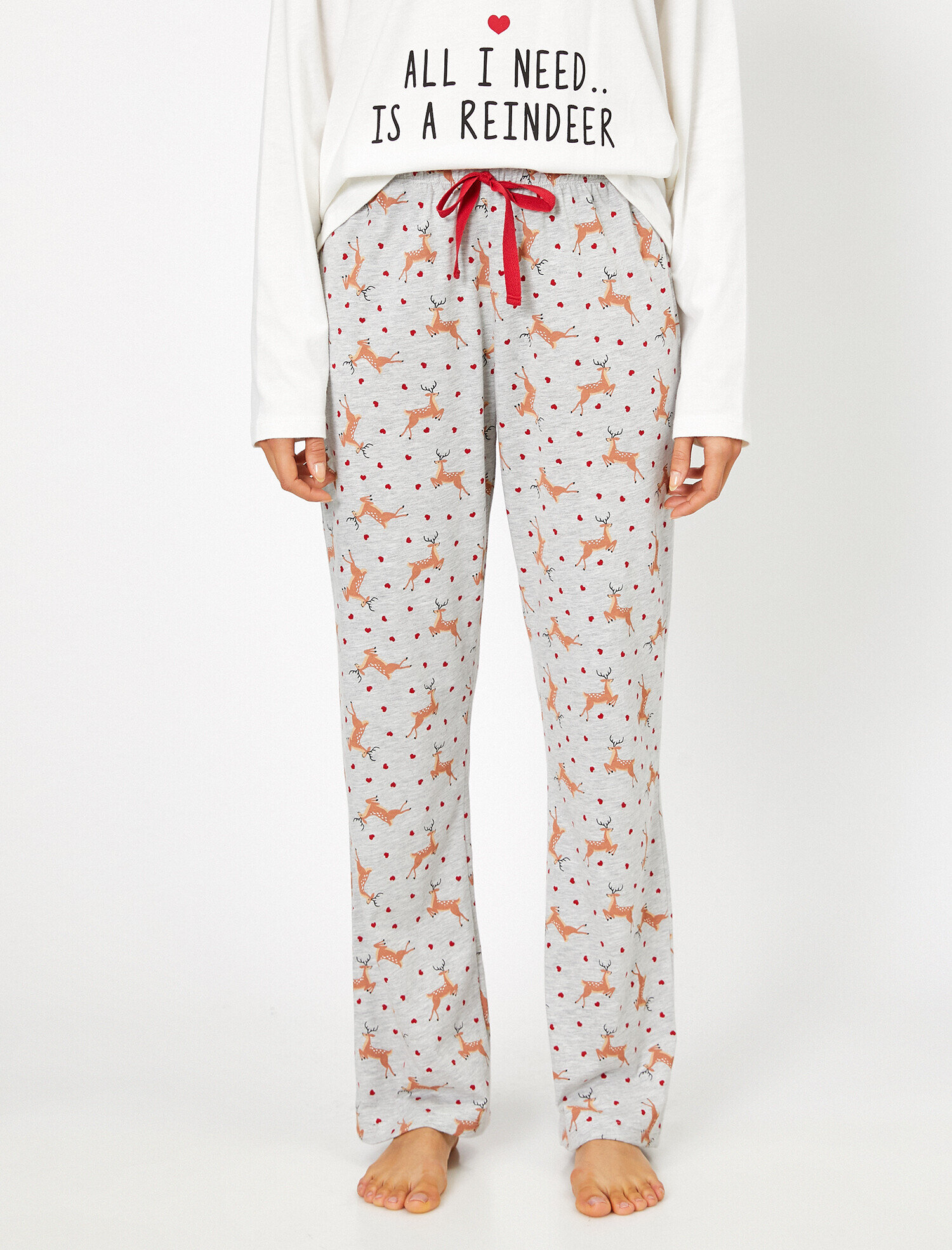   Yılbaşı Temalı Pijama Seti Baskılı