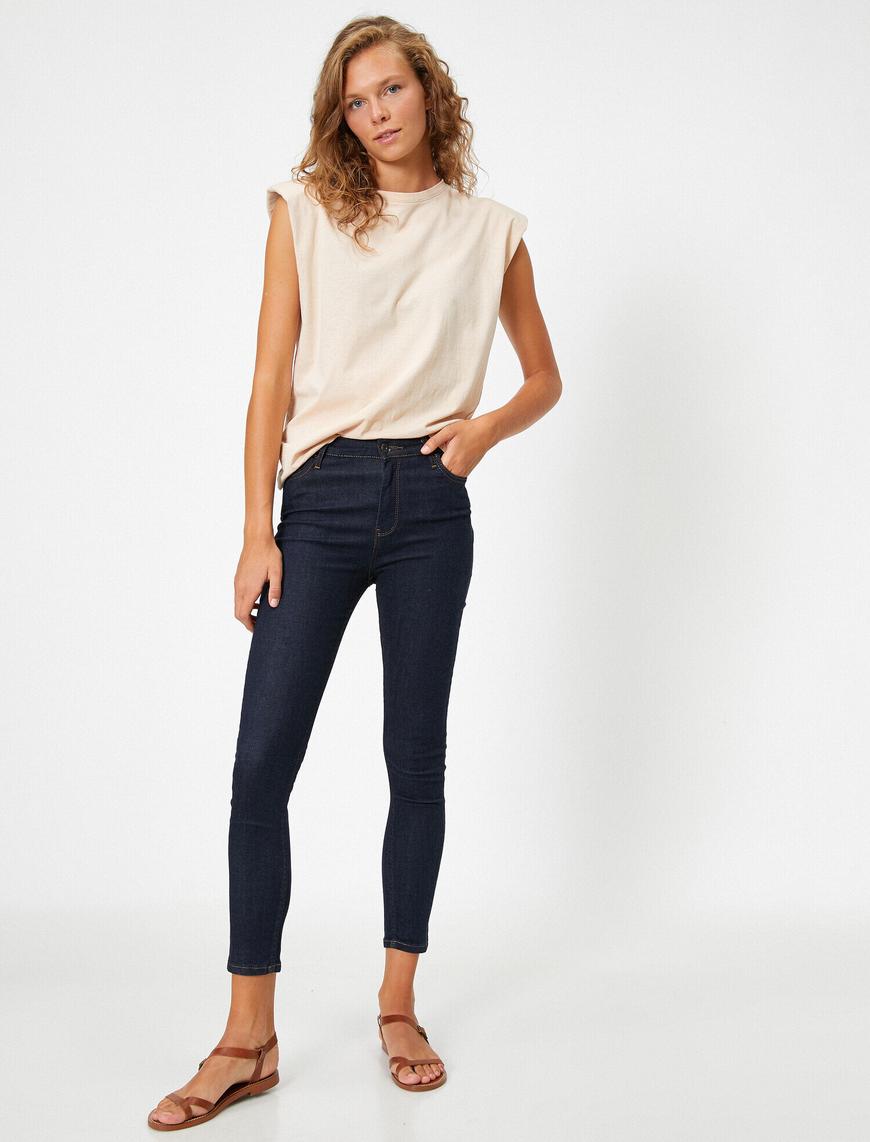   High Waisted Skinny Jeans