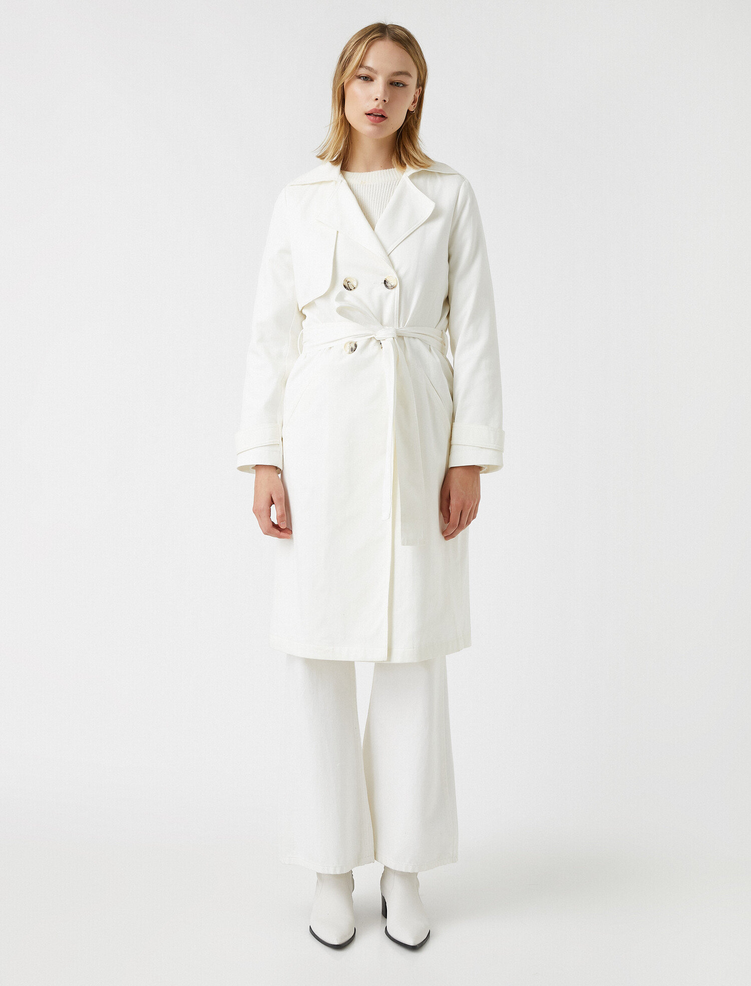   Kemer Detaylı Cepli Trençkot