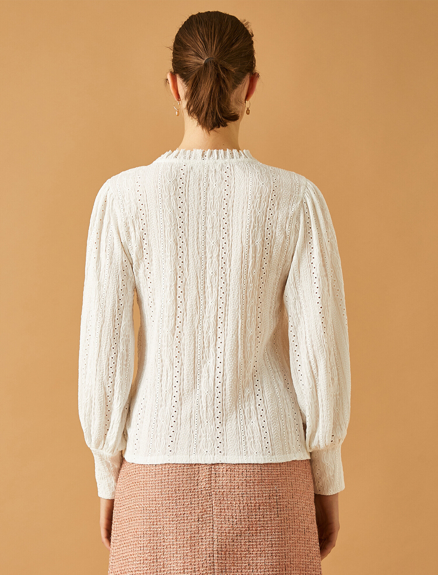   Uzun Kollu Tişört Fisto Yaka Detaylı