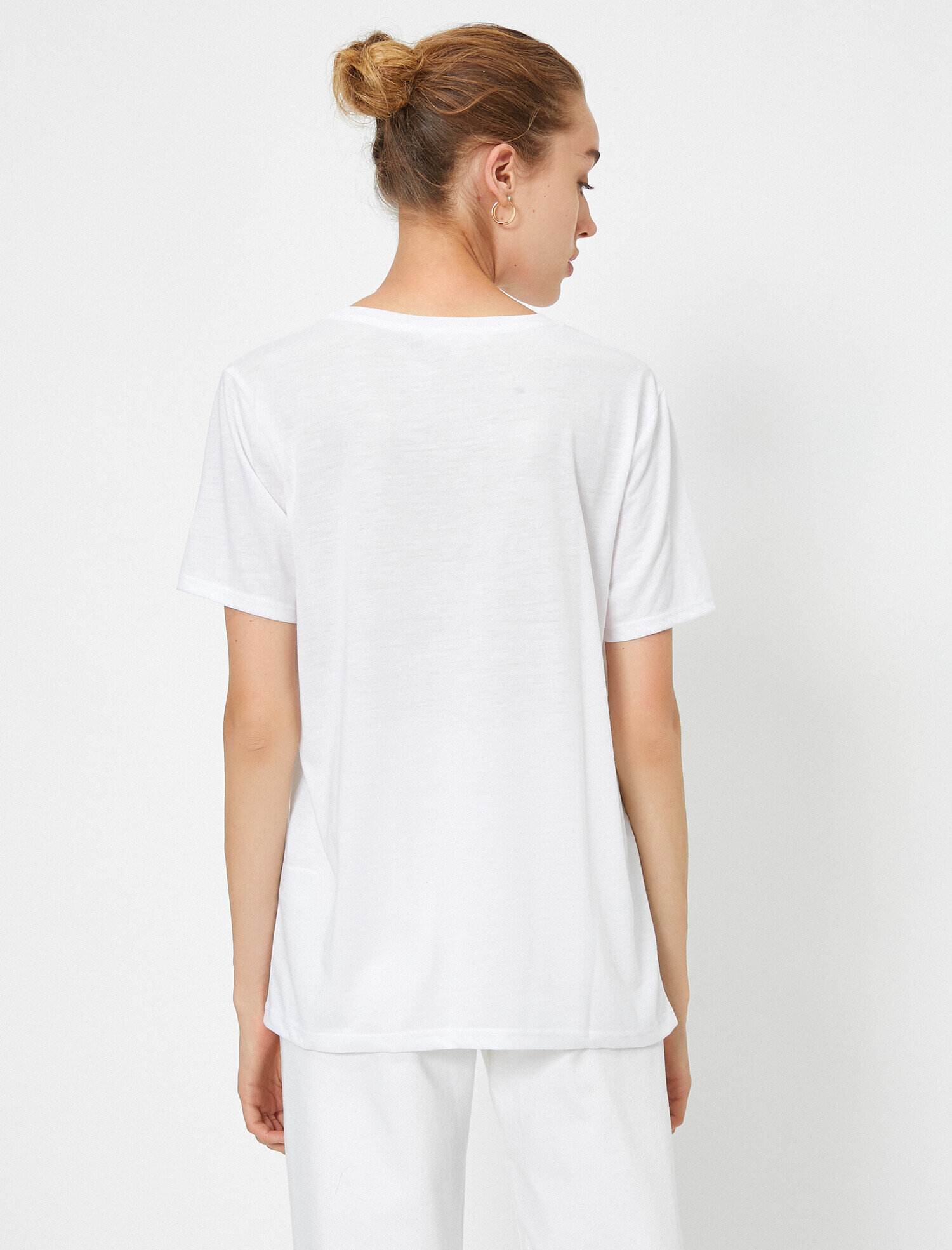   Leopar Baskı Detaylı Geniş Kalıp Bisiklet Yaka Tişört