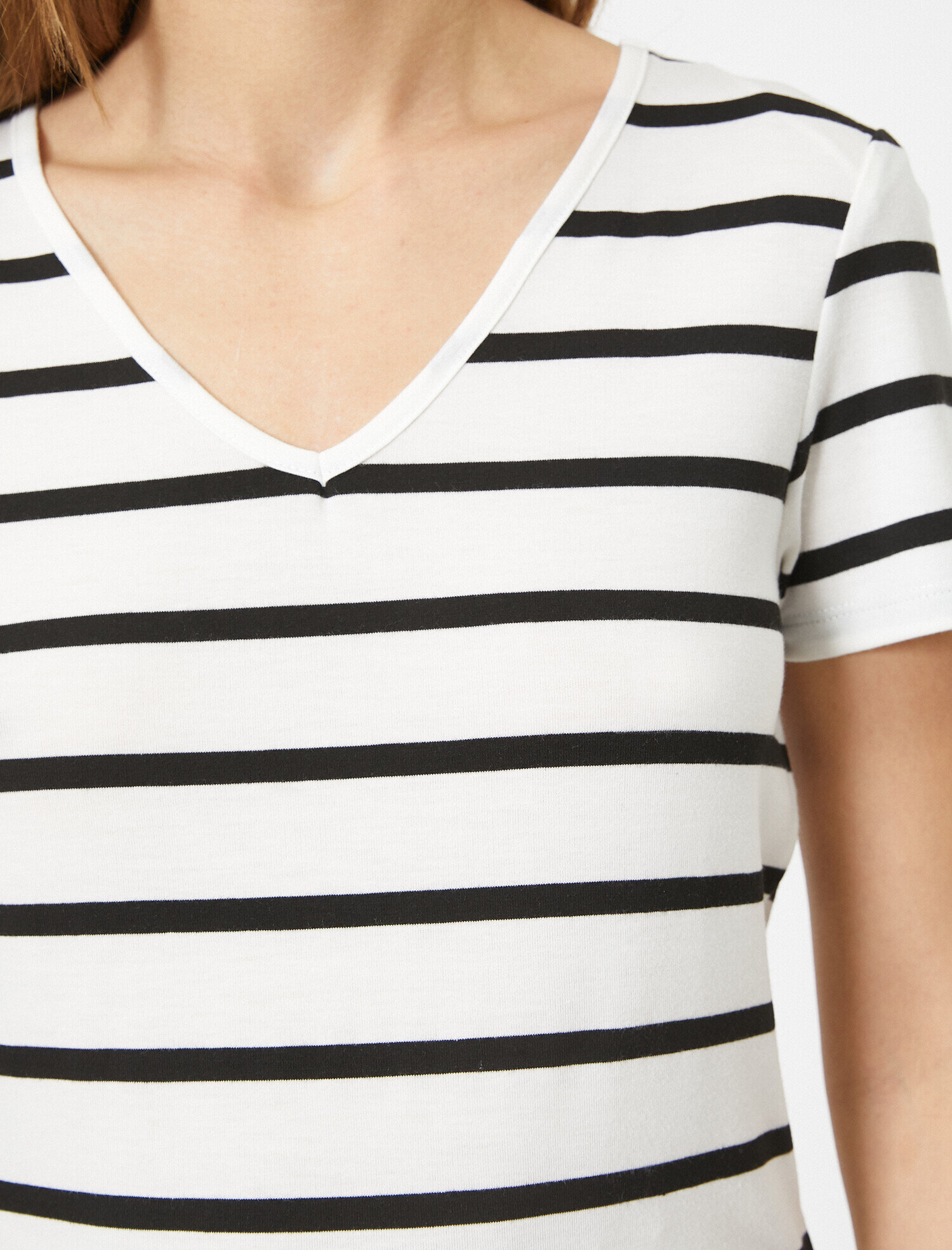   Çizgili Tişört