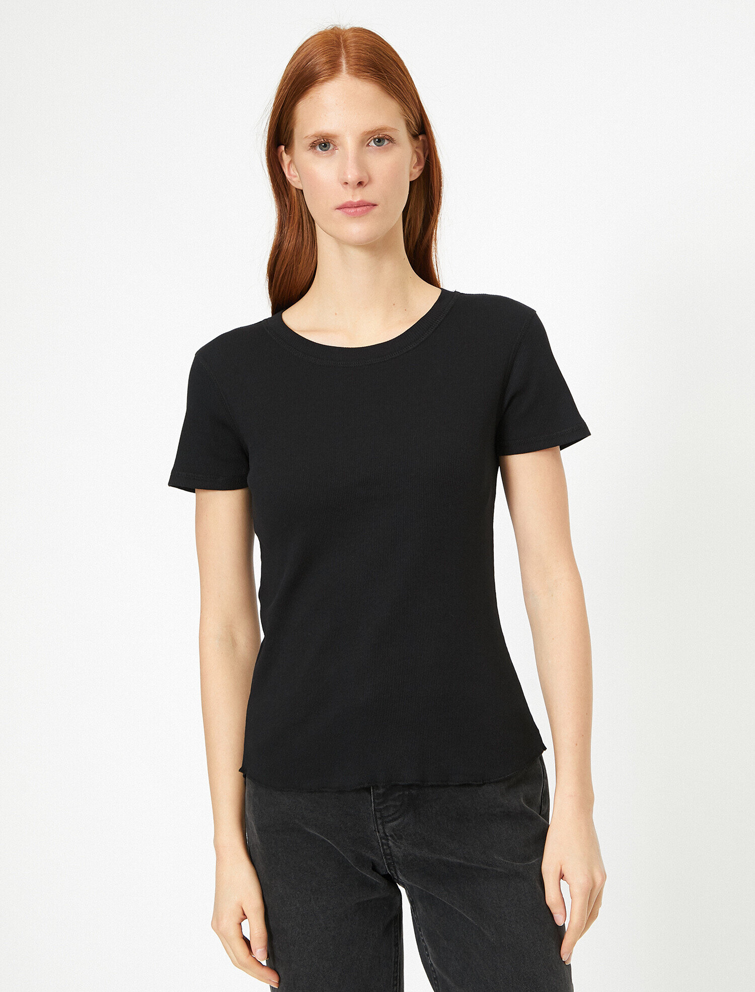   Bisiklet Yaka Dar Kesim Tişört