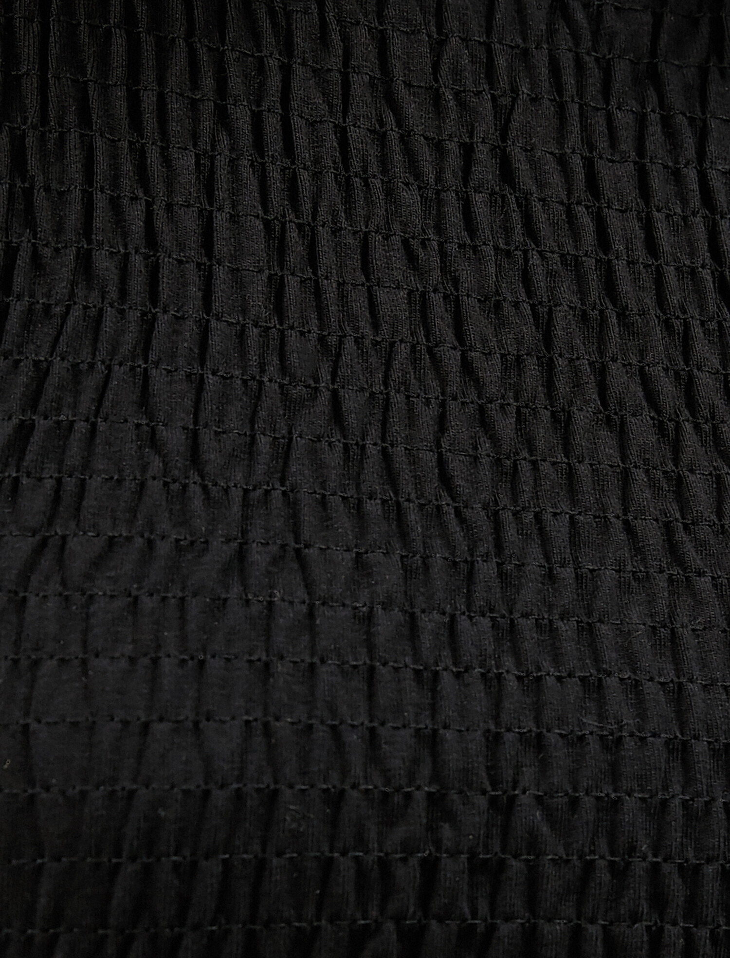   Kolsuz Halter Yaka Atlet