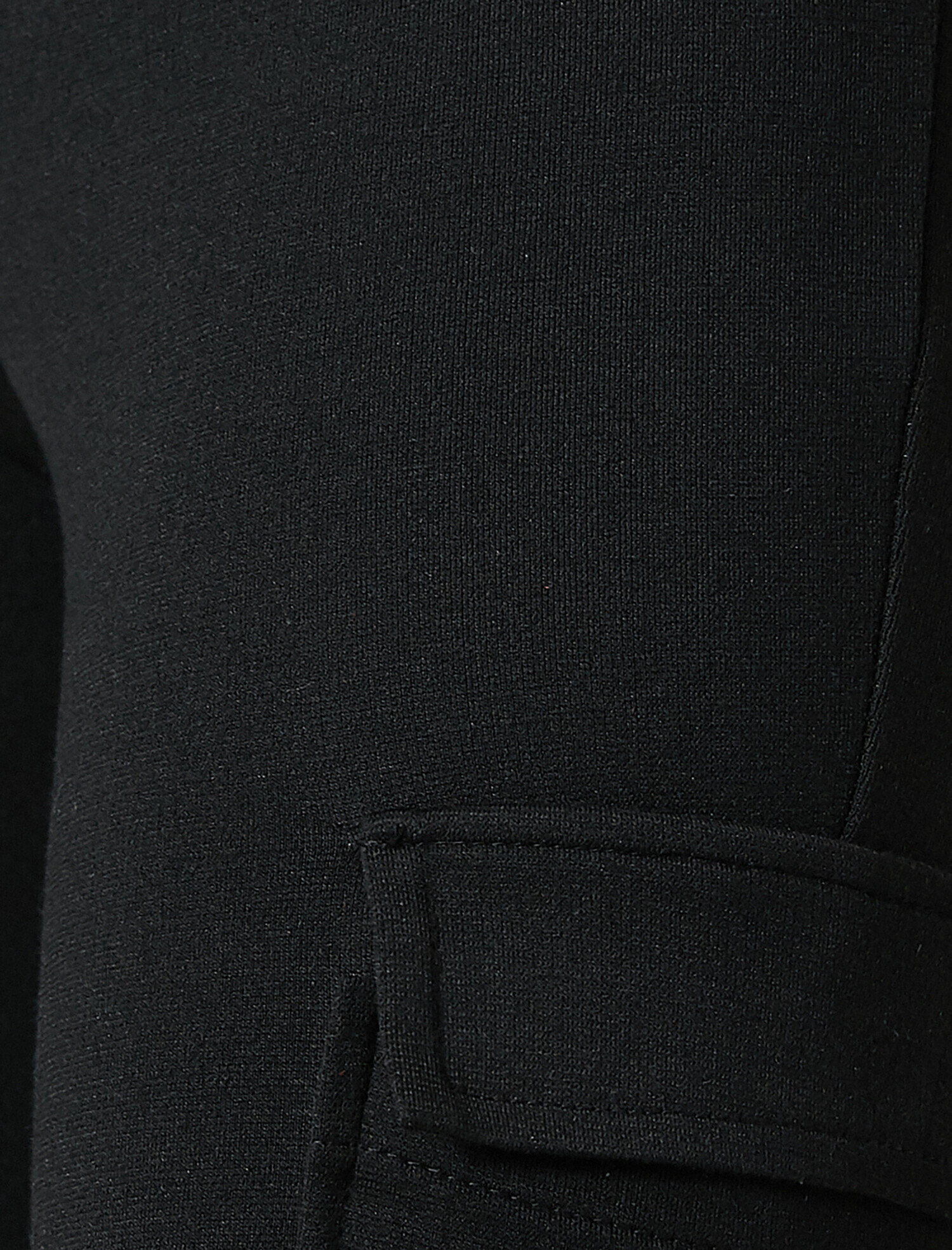   Lastik Detaylı Tayt