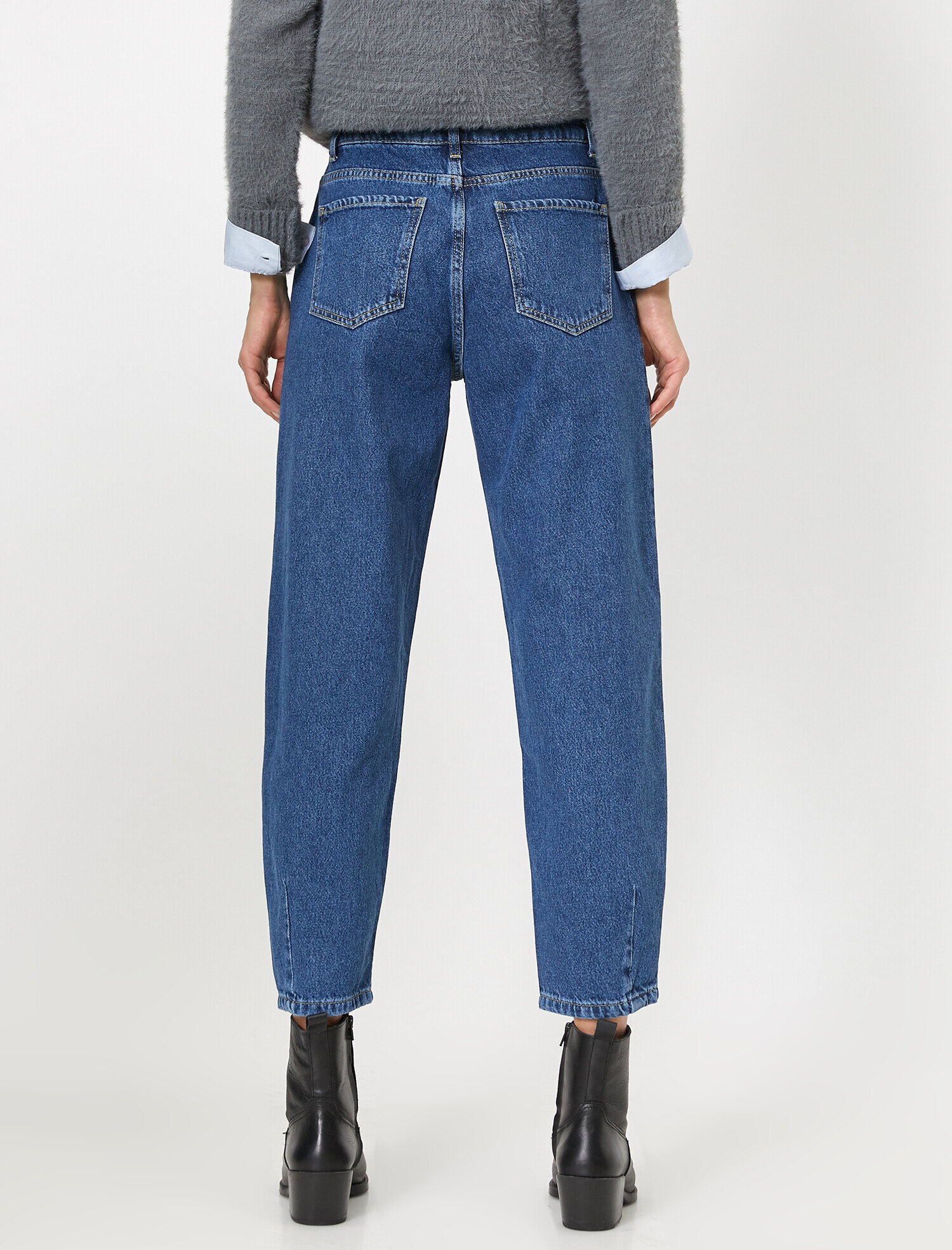   Slouchy Jean - Yüksek Bel Baldırı Bol Paçada Darlaşan Salaş Kesim Pantolon