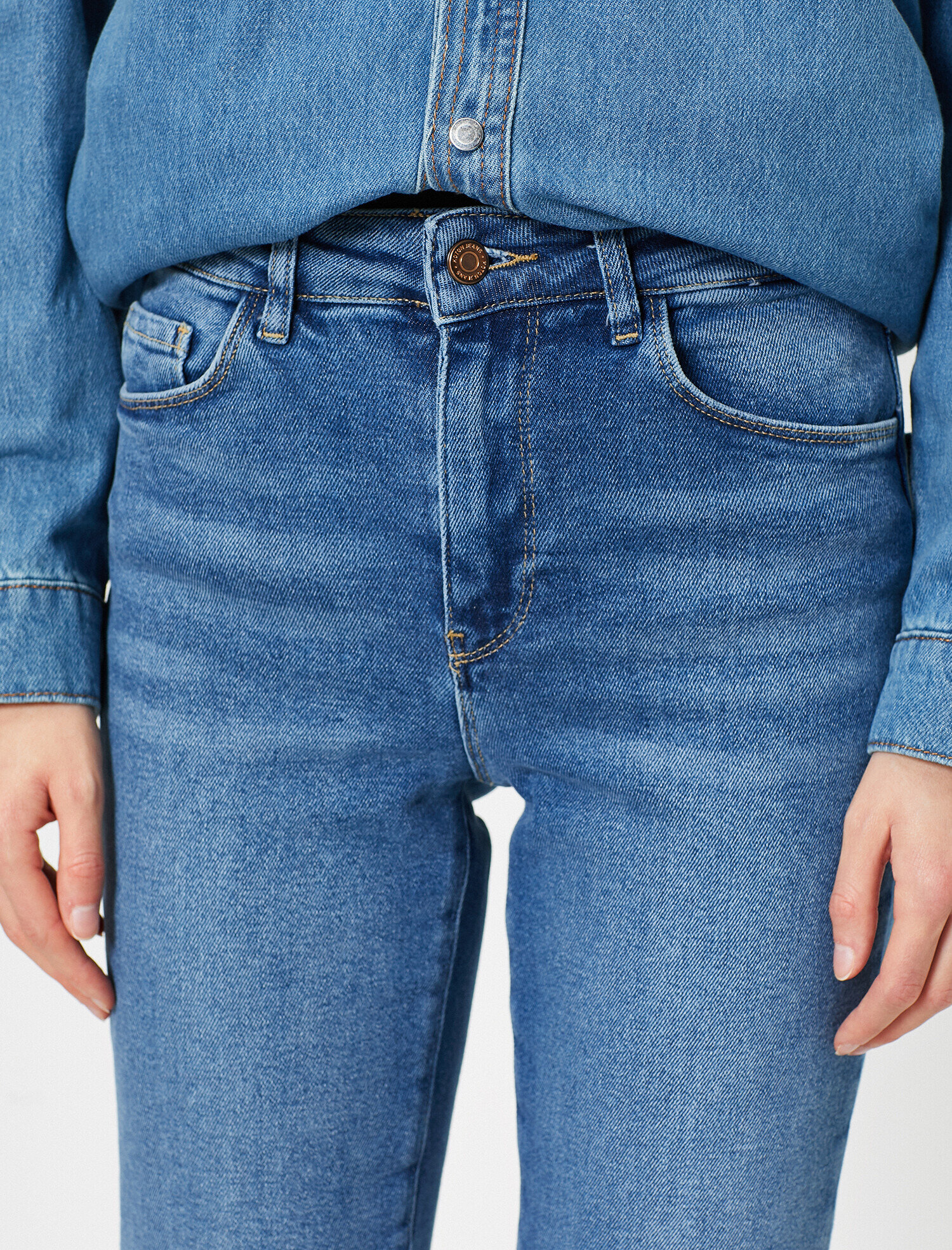   Mom Jean - Yüksek Bel Rahat Kesim Dar Paça Pantolon