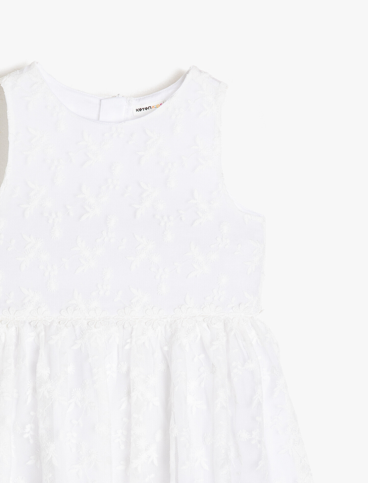  Kız Çocuk İşlemeli Elbise