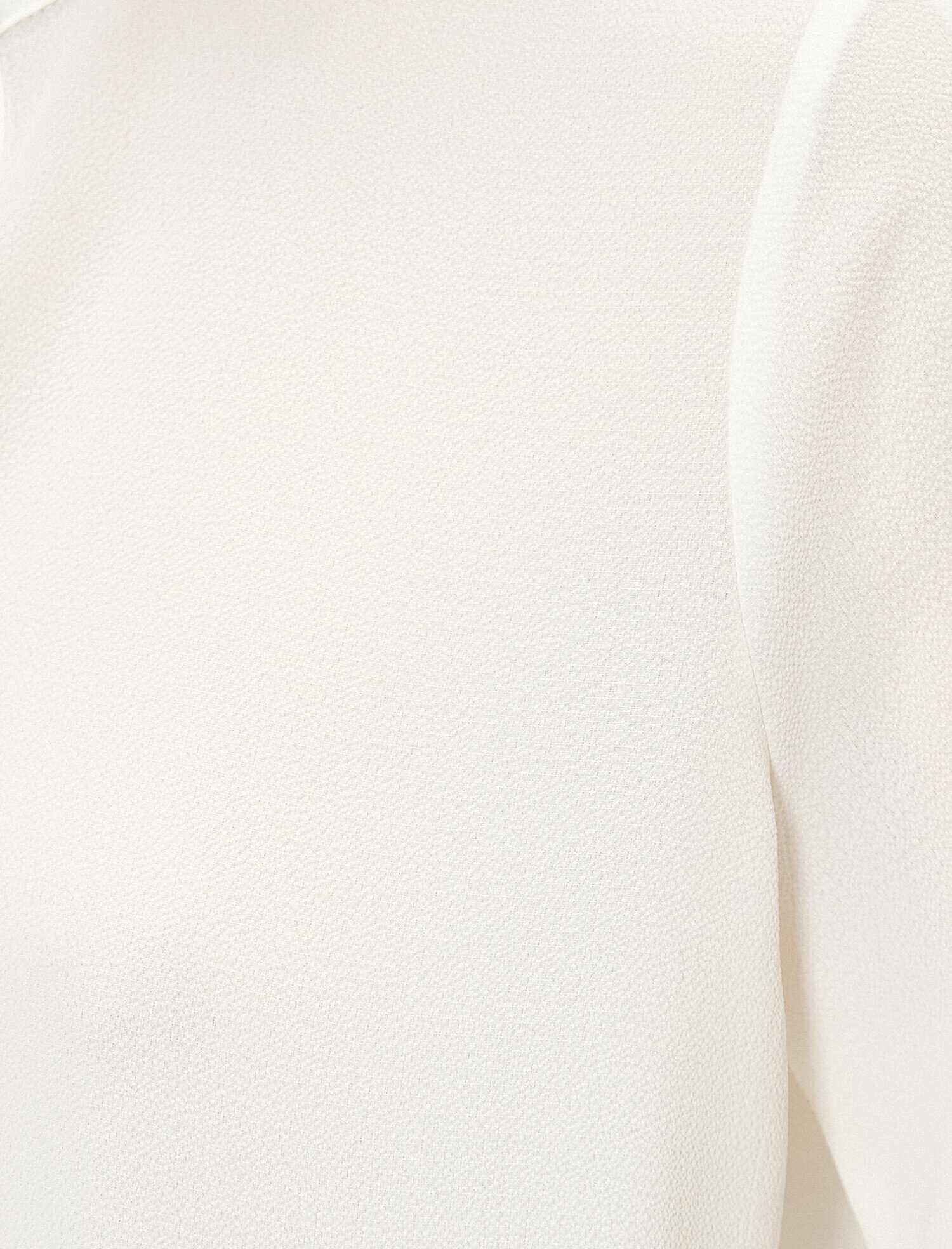   Uzun Kollu Yaka Detaylı Bluz