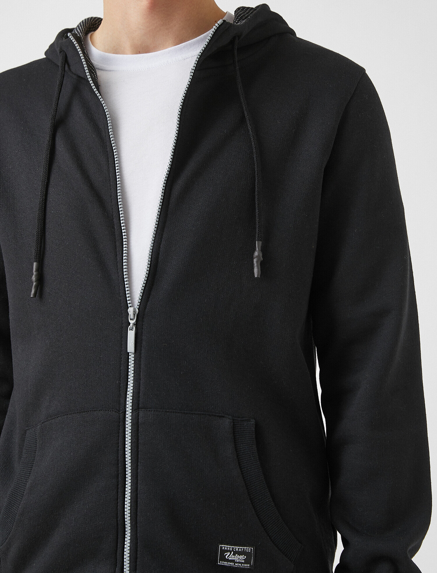 Kapüşonlu Fermuarlı Sweatshirt