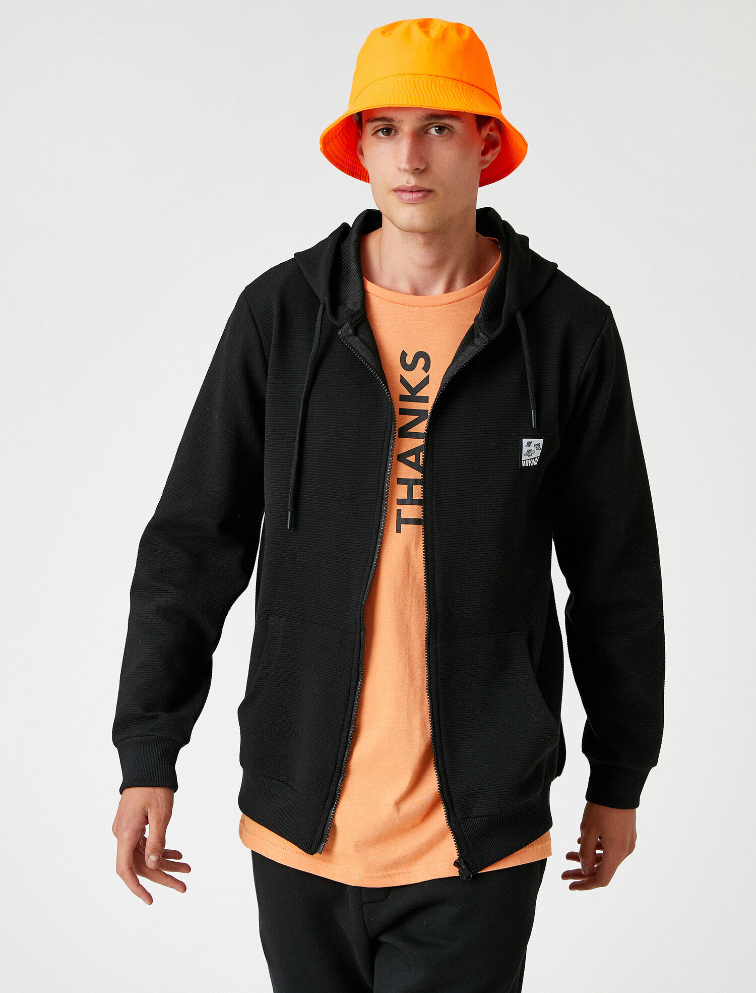   Önü Fermuarlı Sweatshirt Kapüşonlu