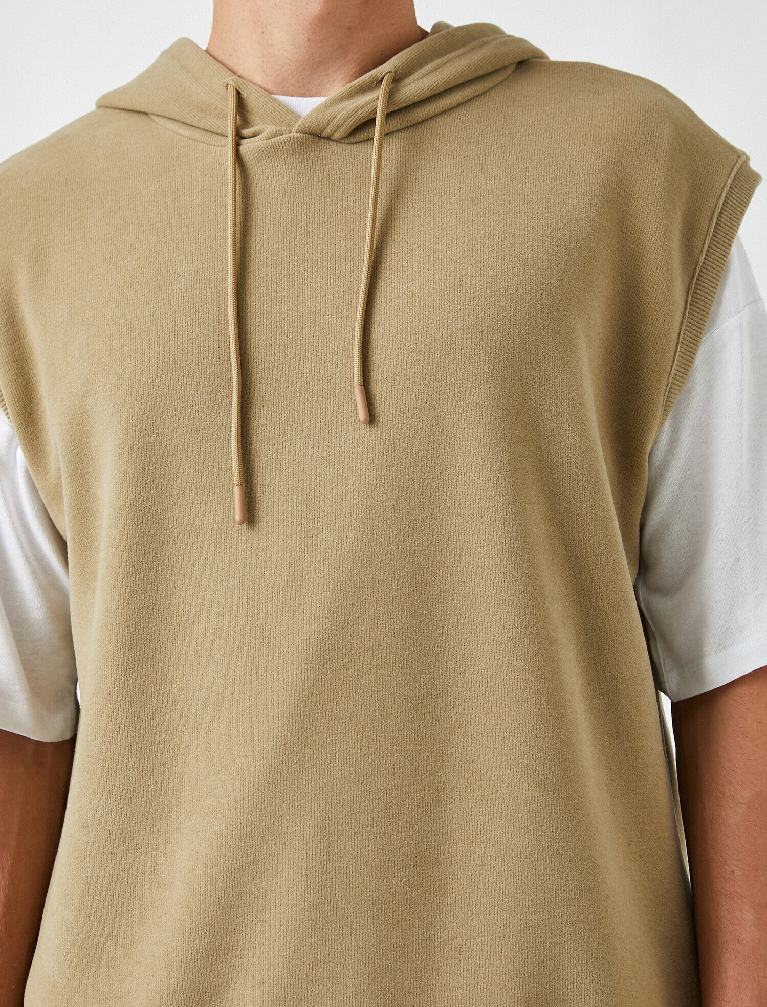   Kolsuz Kapüşonlu Sweatshirt