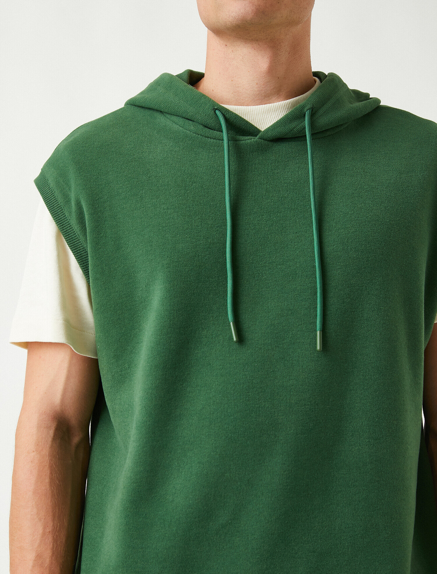   Kolsuz Kapüşonlu Sweatshirt