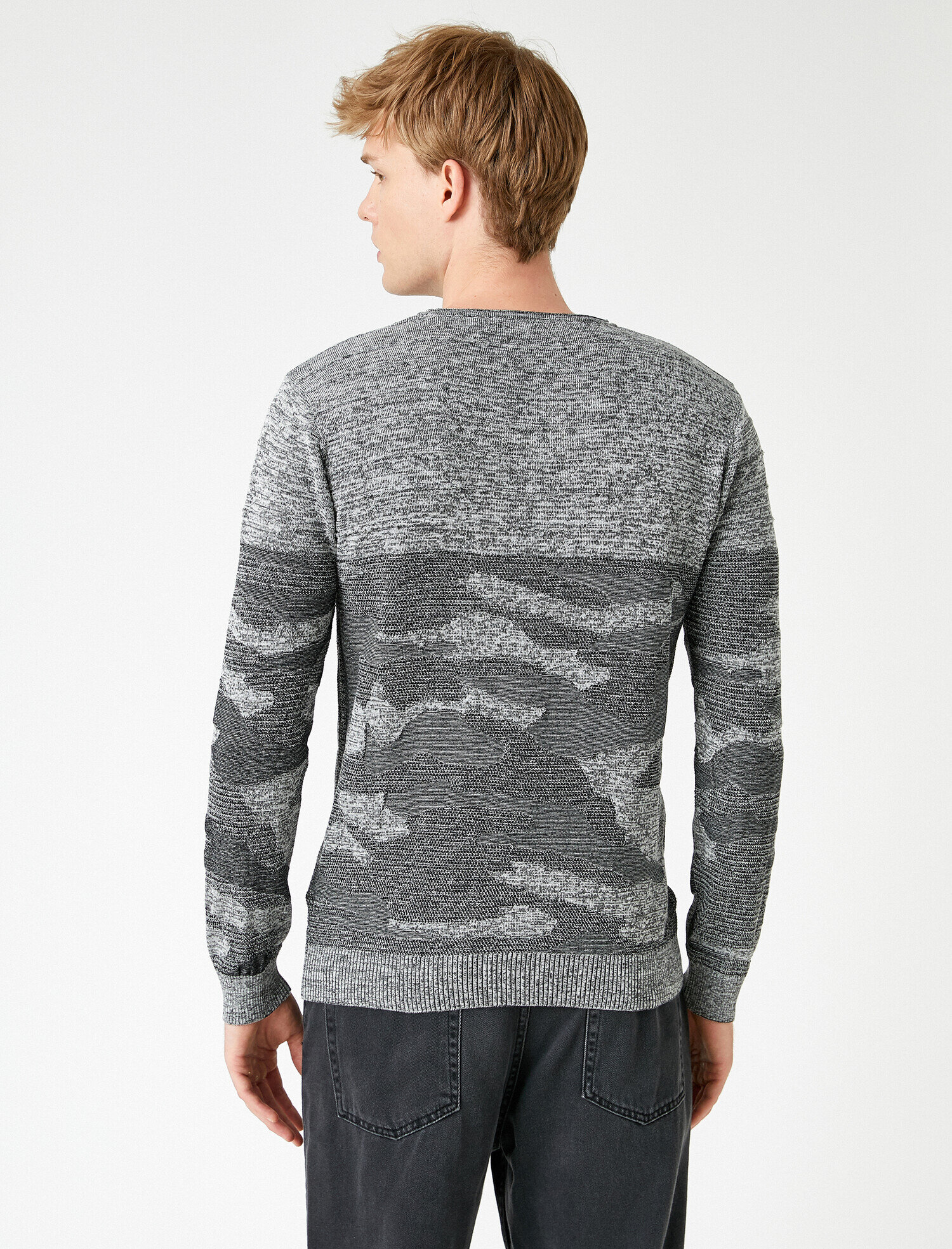   Kırçıllı Kazak Desenli