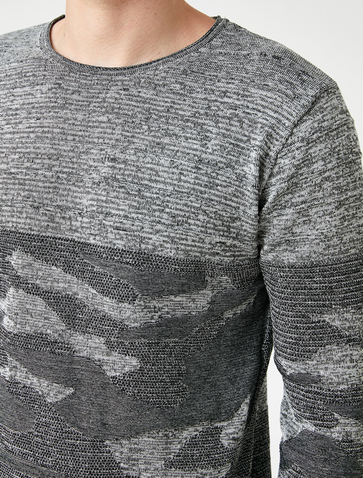   Kırçıllı Kazak Desenli