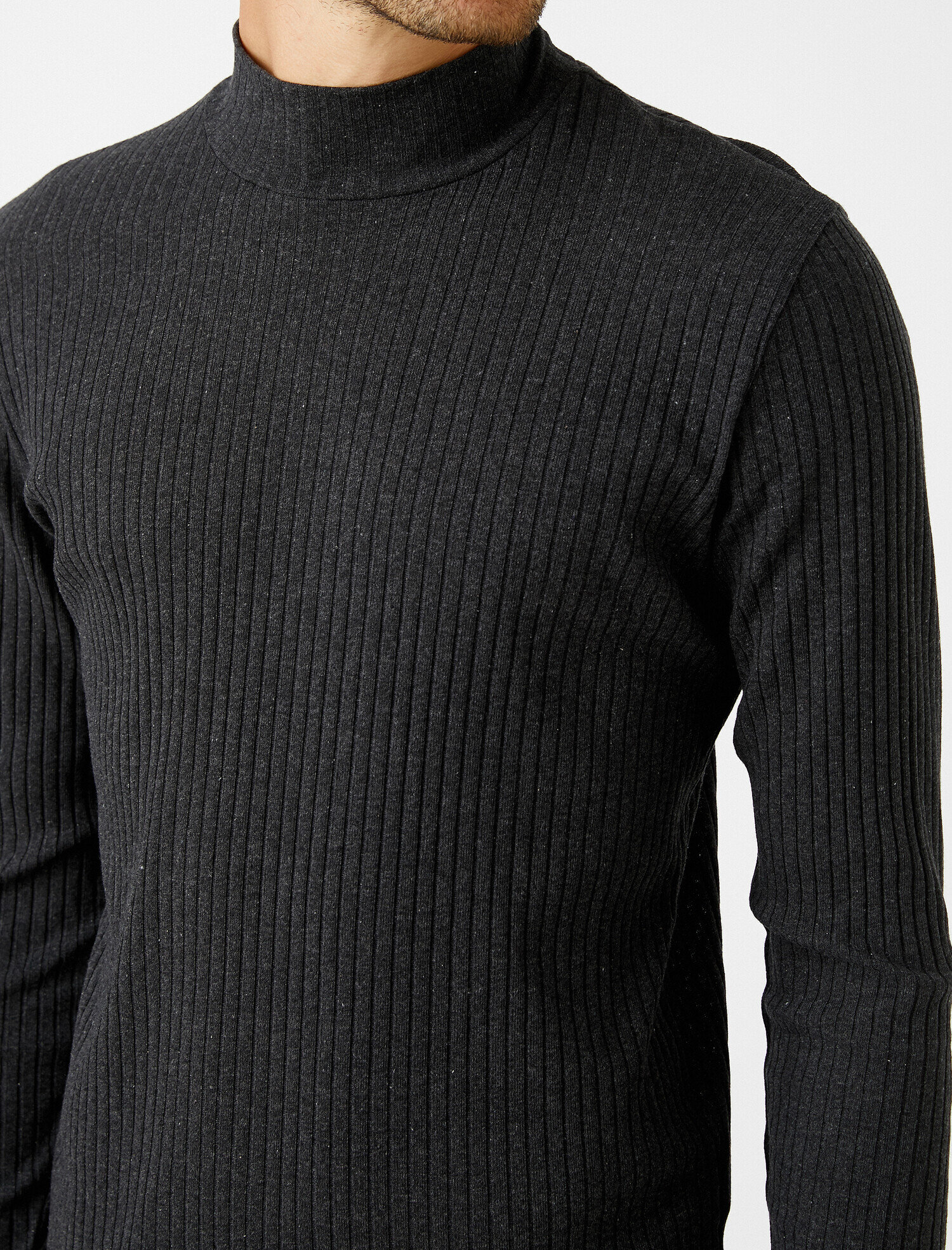 Yarım Balıkçı Yaka Basic Kazak