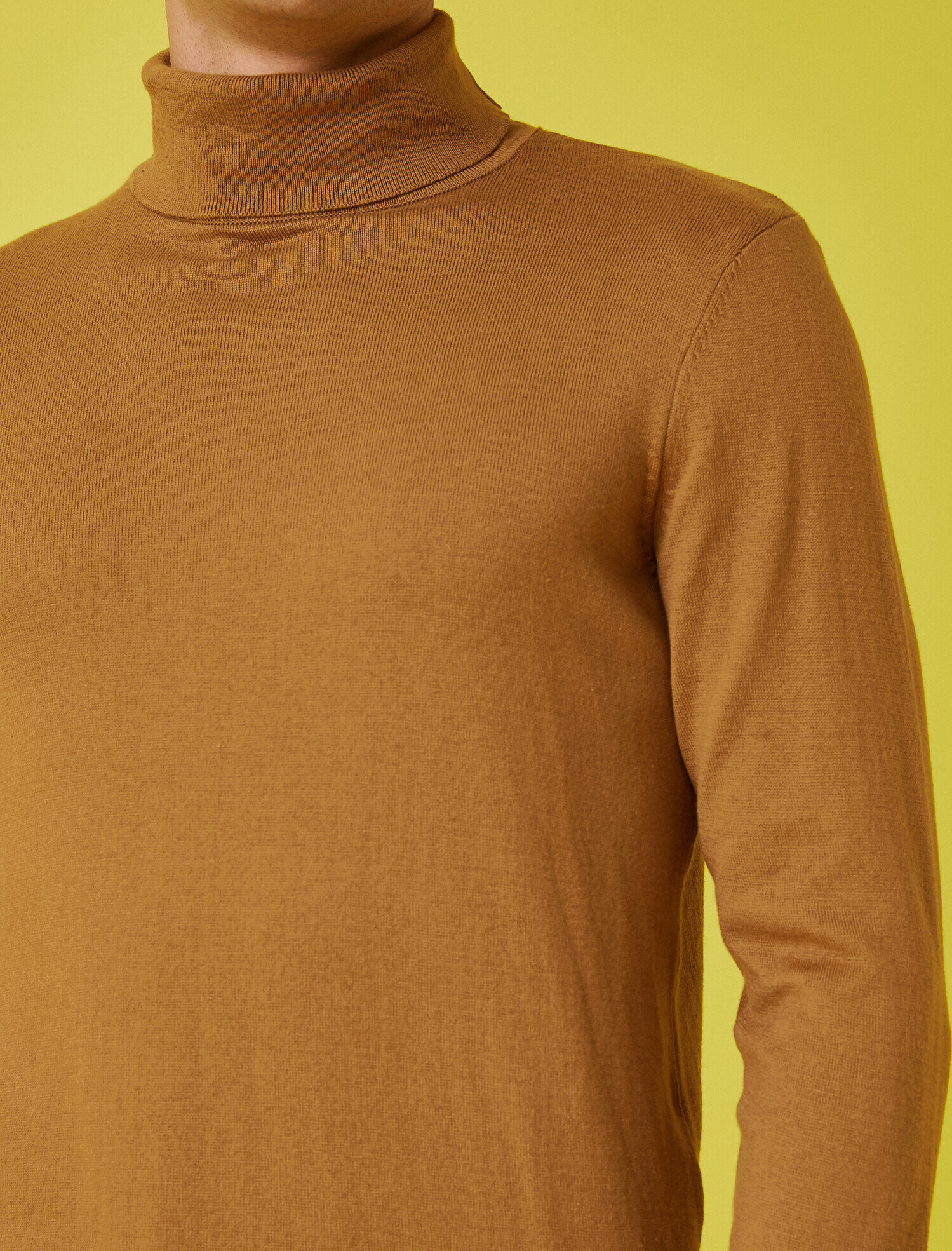   Basic Boğazlı Kazak