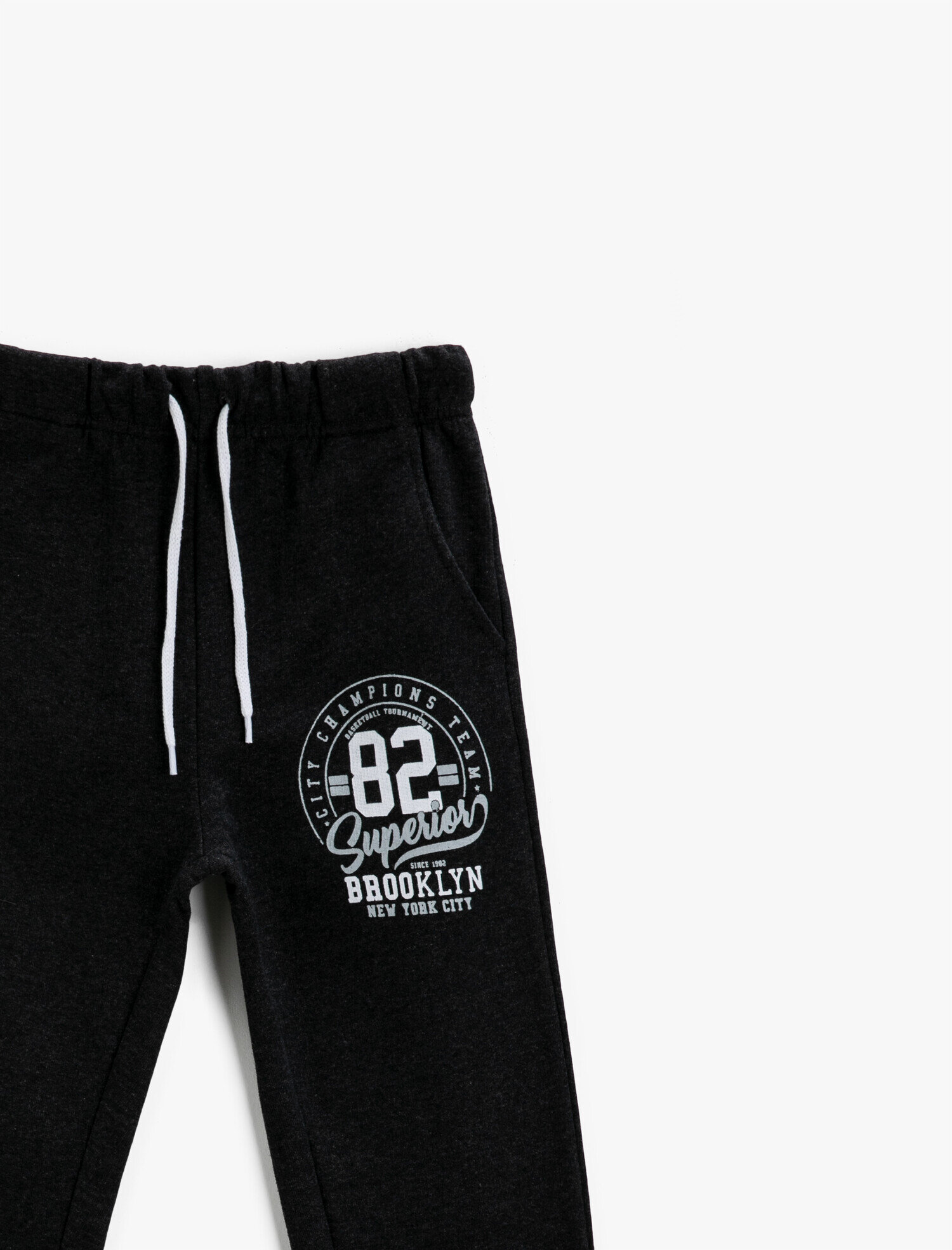  Erkek Çocuk Baskılı Eşofman Altı Beli Bağlamalı