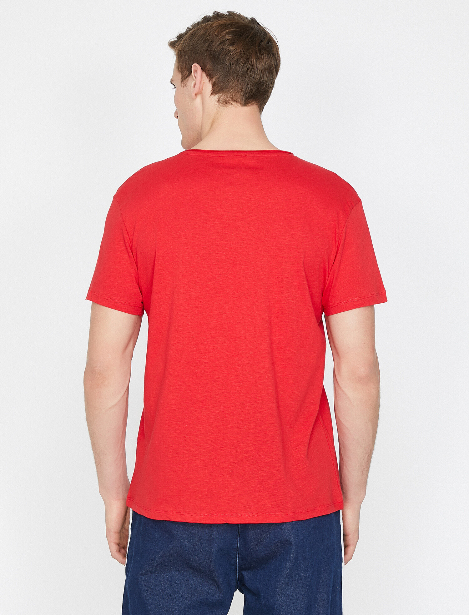   Cep Detaylı Tişört