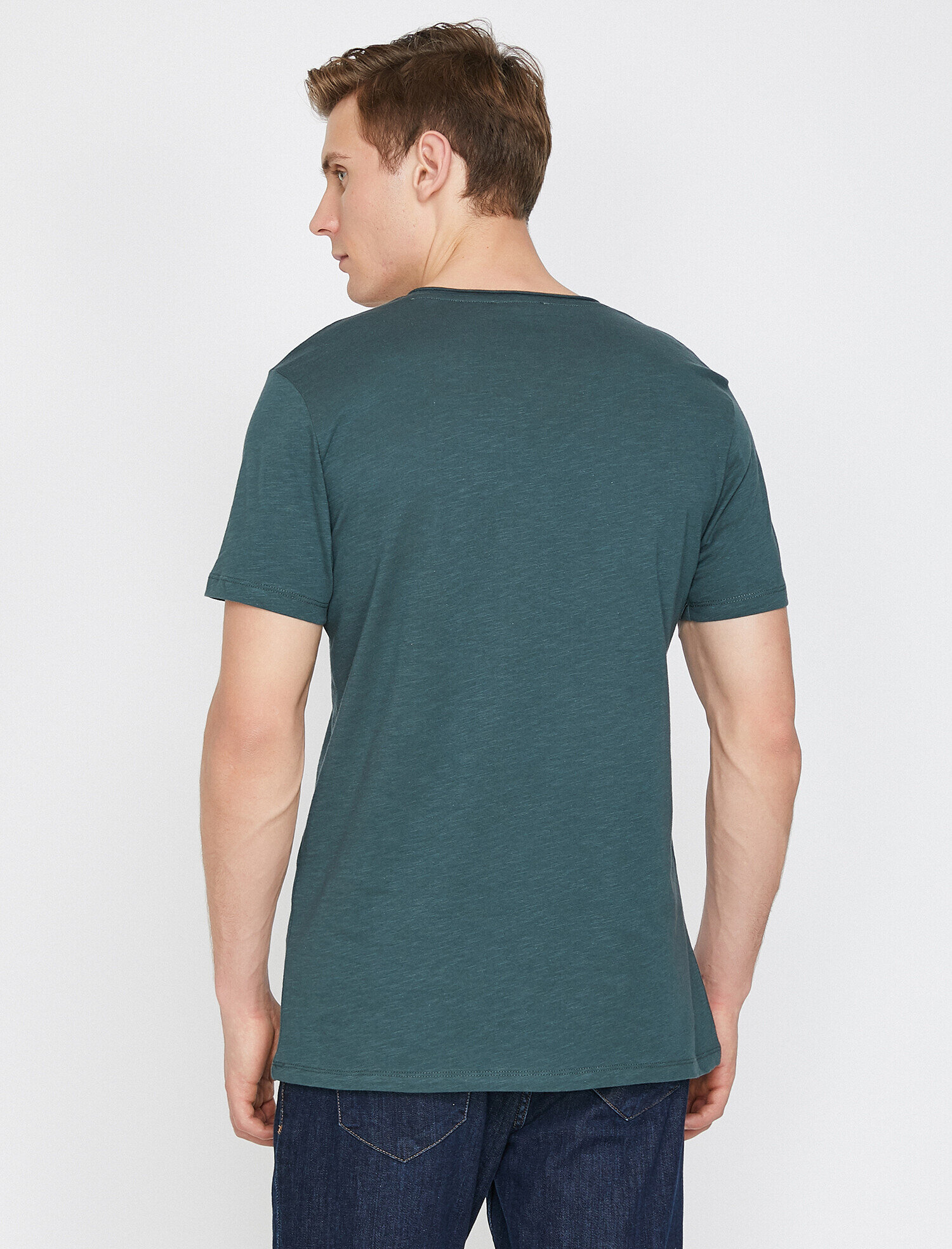   Cep Detaylı Tişört