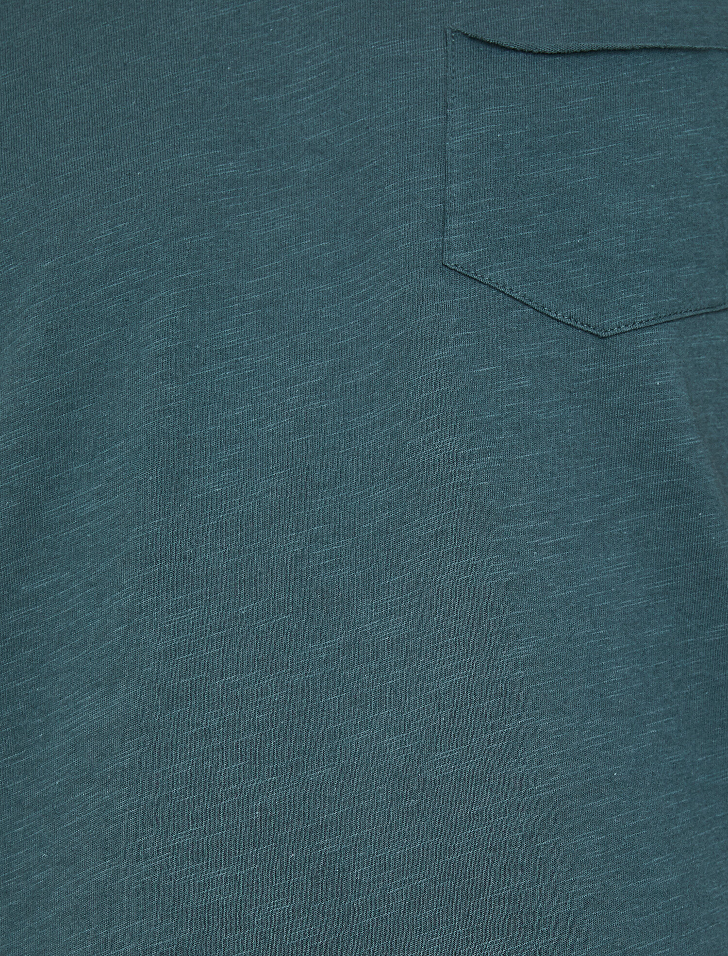   Cep Detaylı Tişört